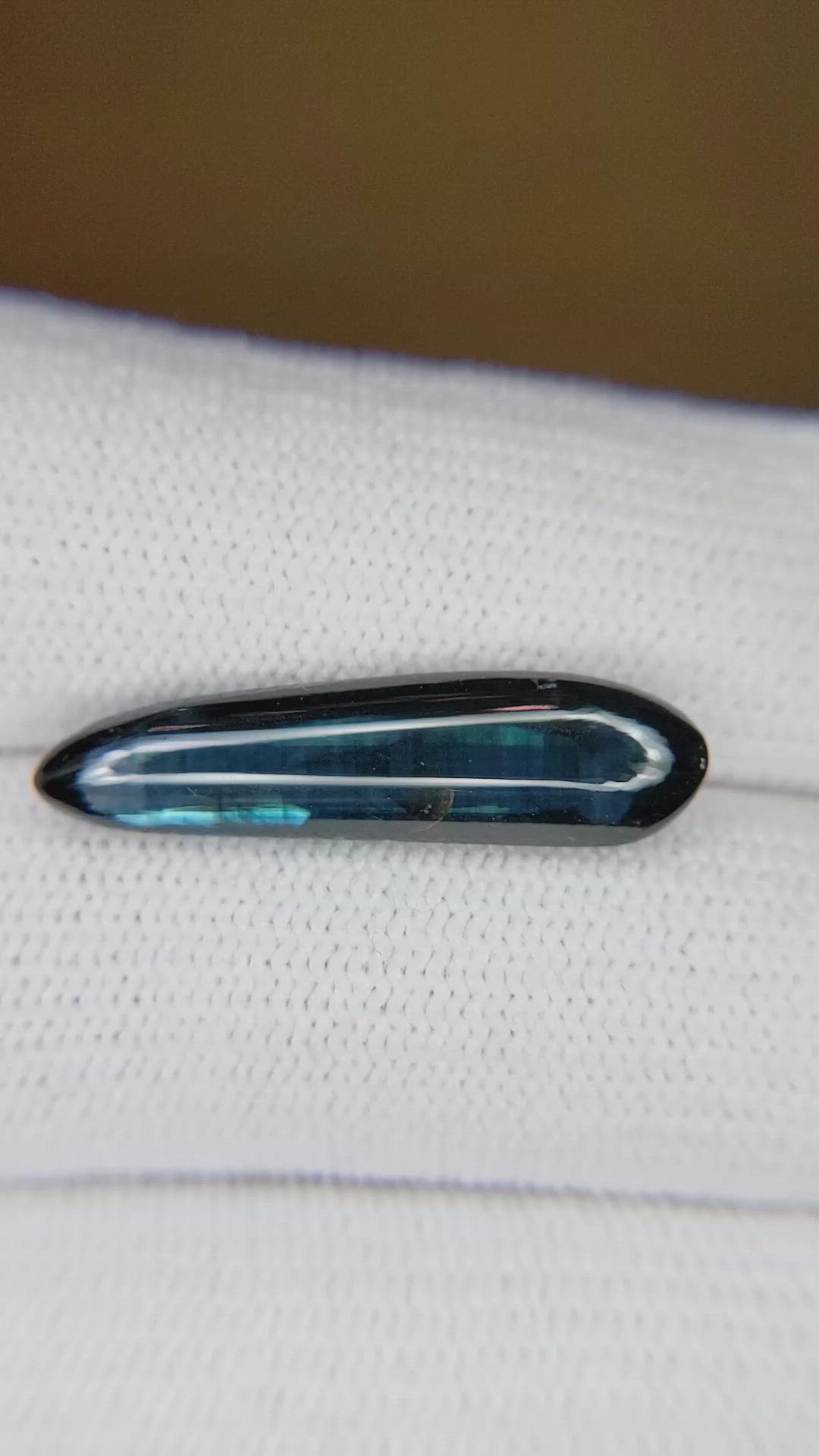 7.79 Ct. Greenish Blue Cabochon Sapphire from Ceylon (Sri Lanka) Size Video