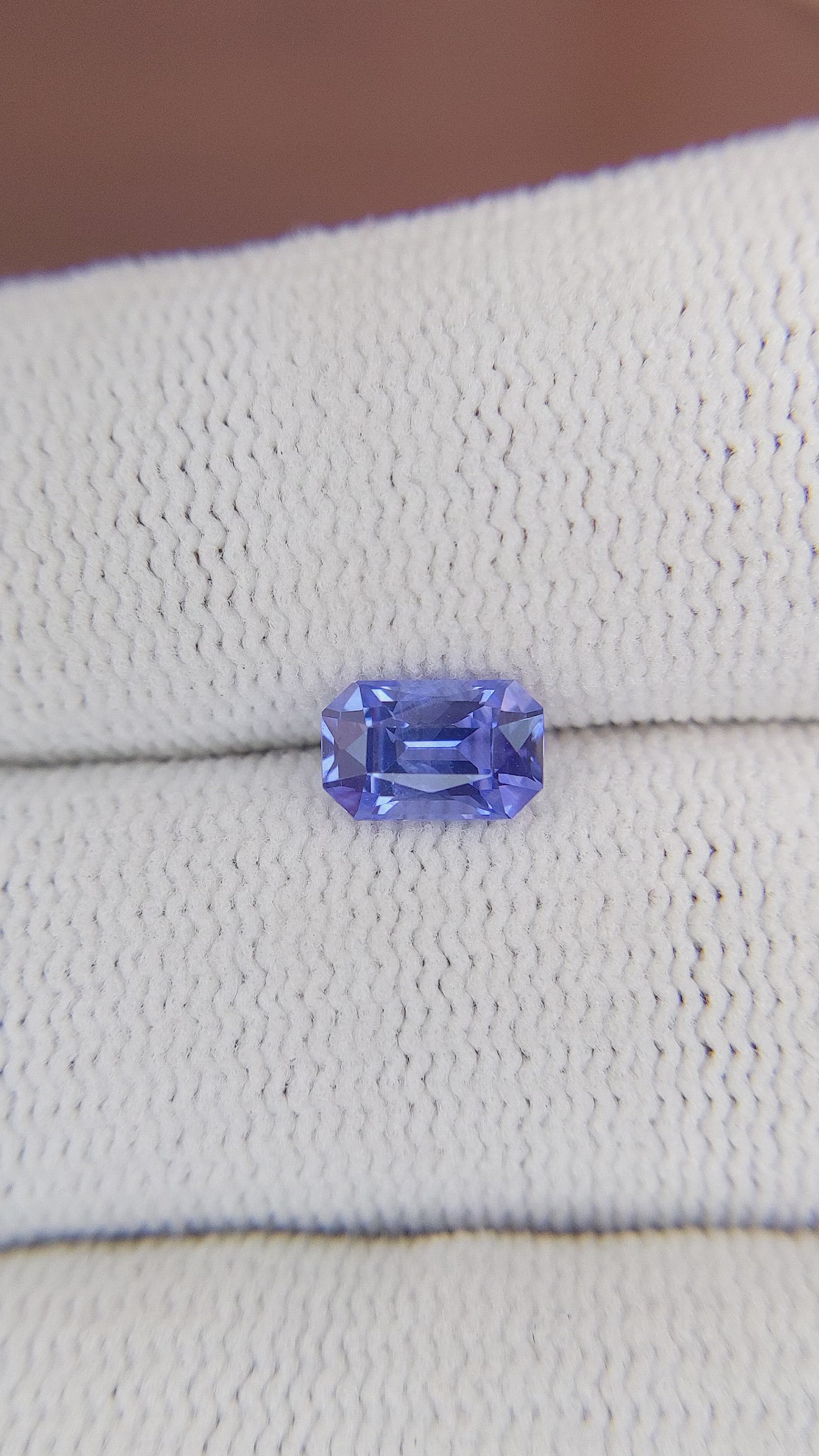 1.01 Ct. Blue Sapphire from Ceylon (Sri Lanka) Size Video