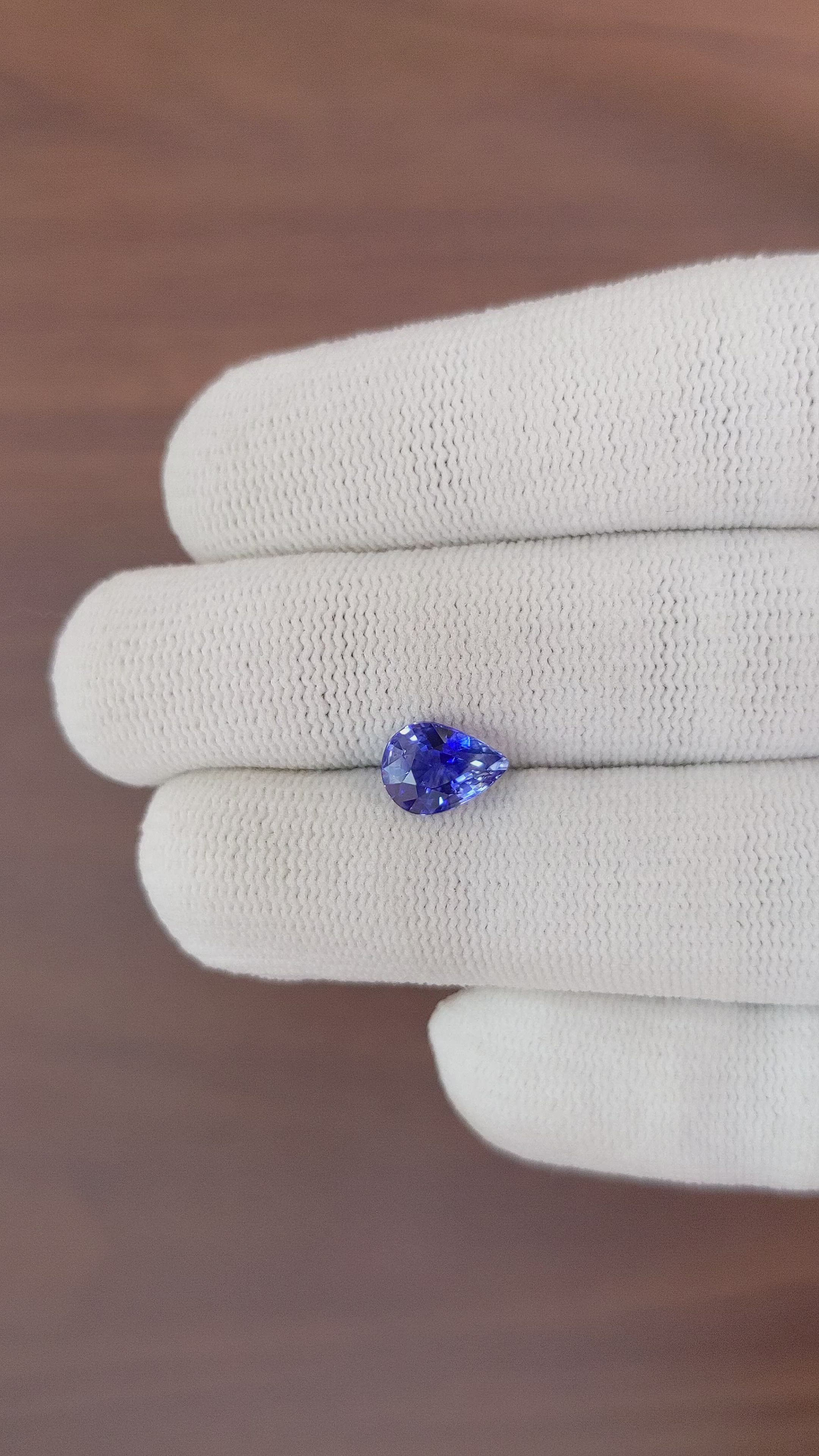 1.81 Ct. Blue Sapphire from Ceylon (Sri Lanka) Size Video