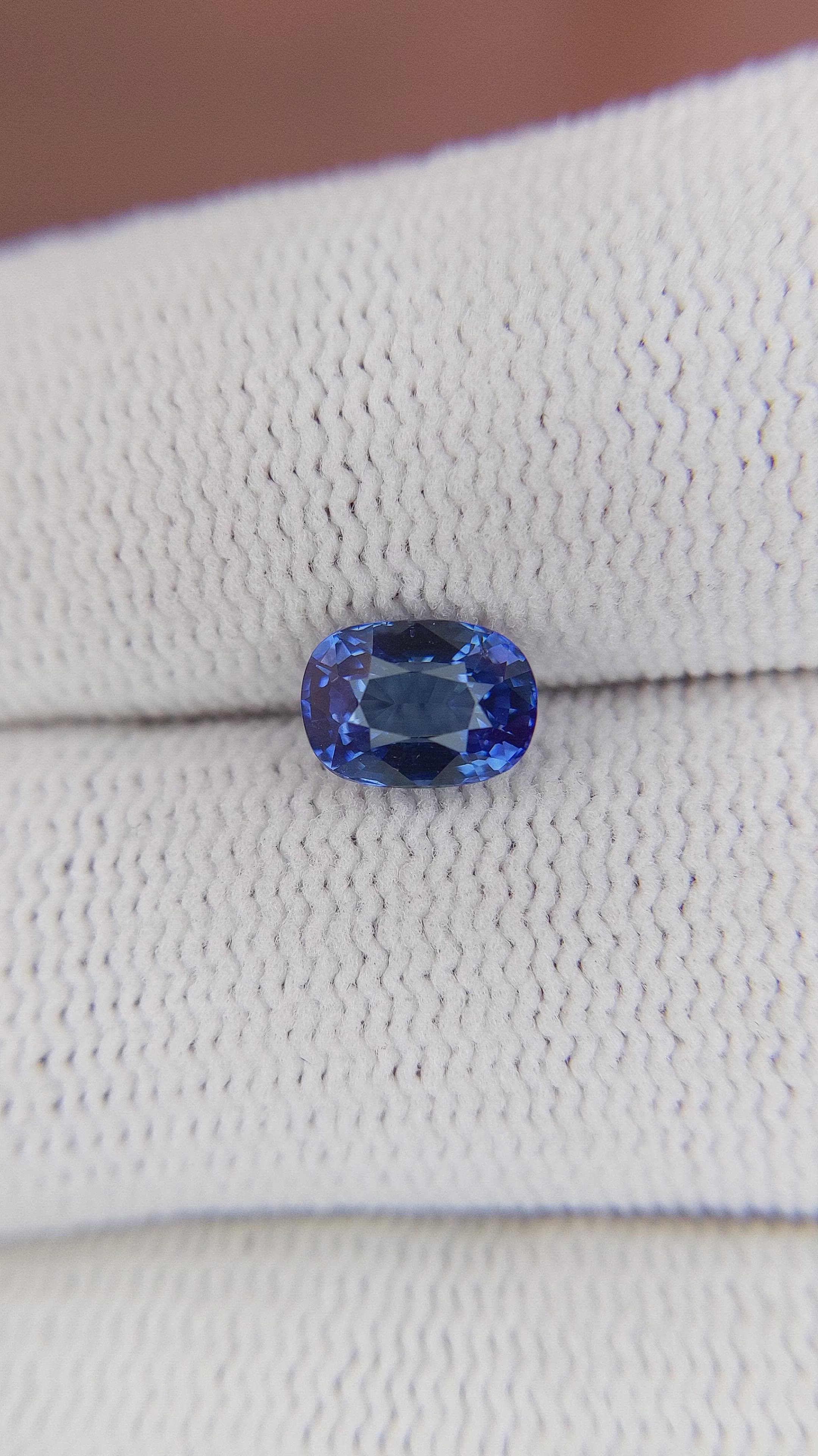 1.28 Ct. Blue Sapphire from Ceylon (Sri Lanka) Size Video