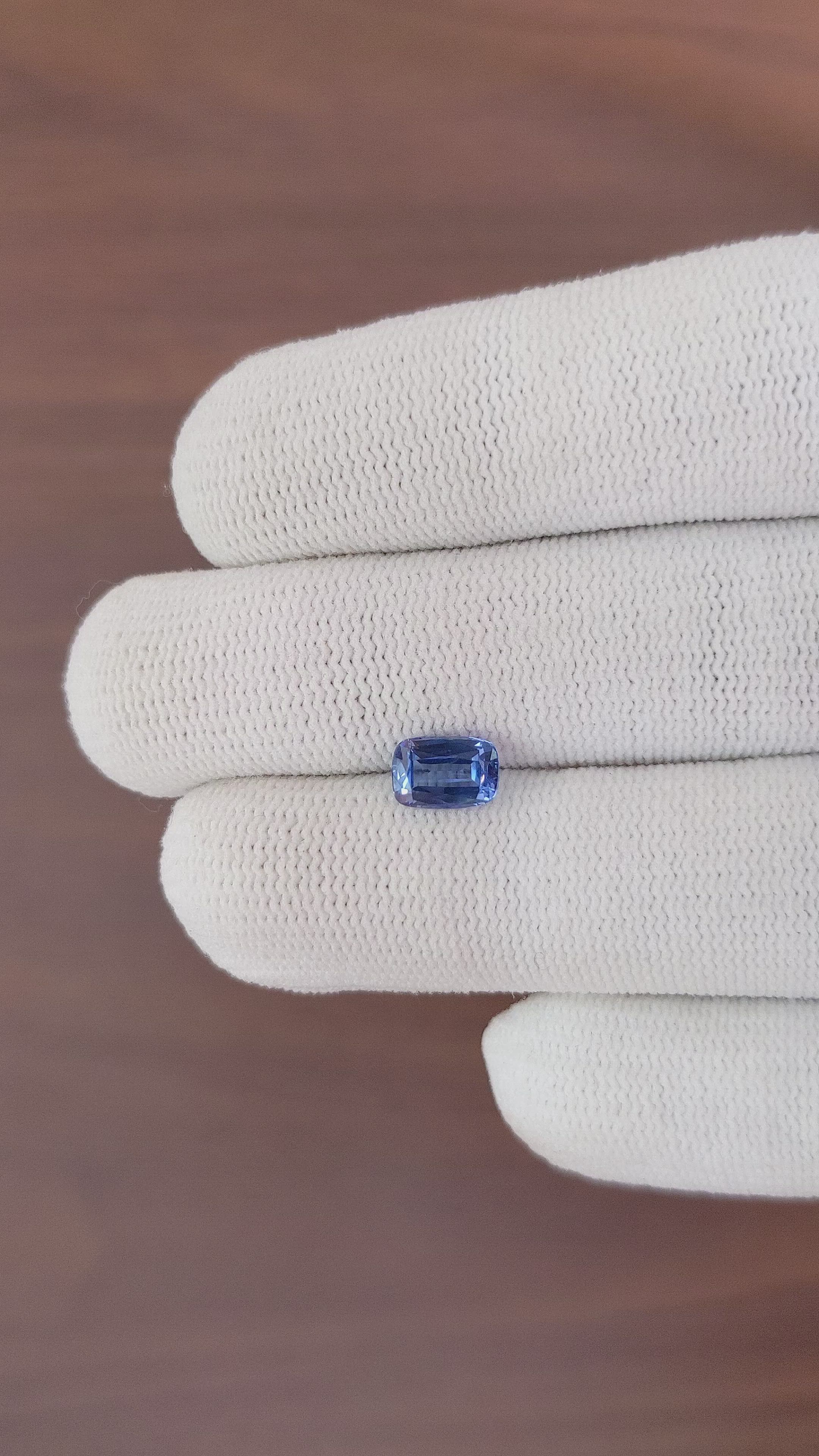1.18 Ct. Blue Sapphire from Ceylon (Sri Lanka) Size Video