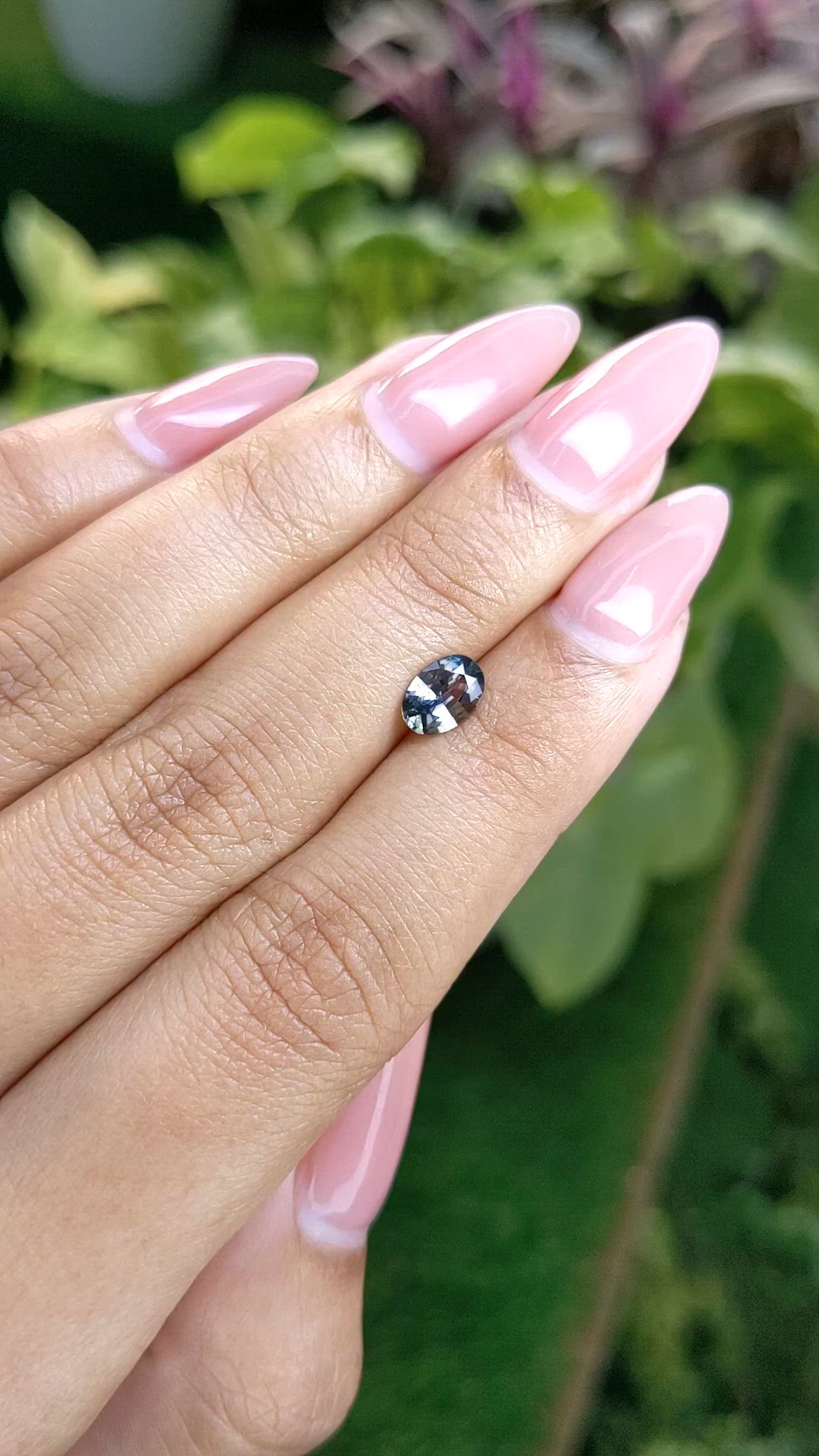 0.75 Ct. Bi Color Sapphire from Ceylon (Sri Lanka) Size Video