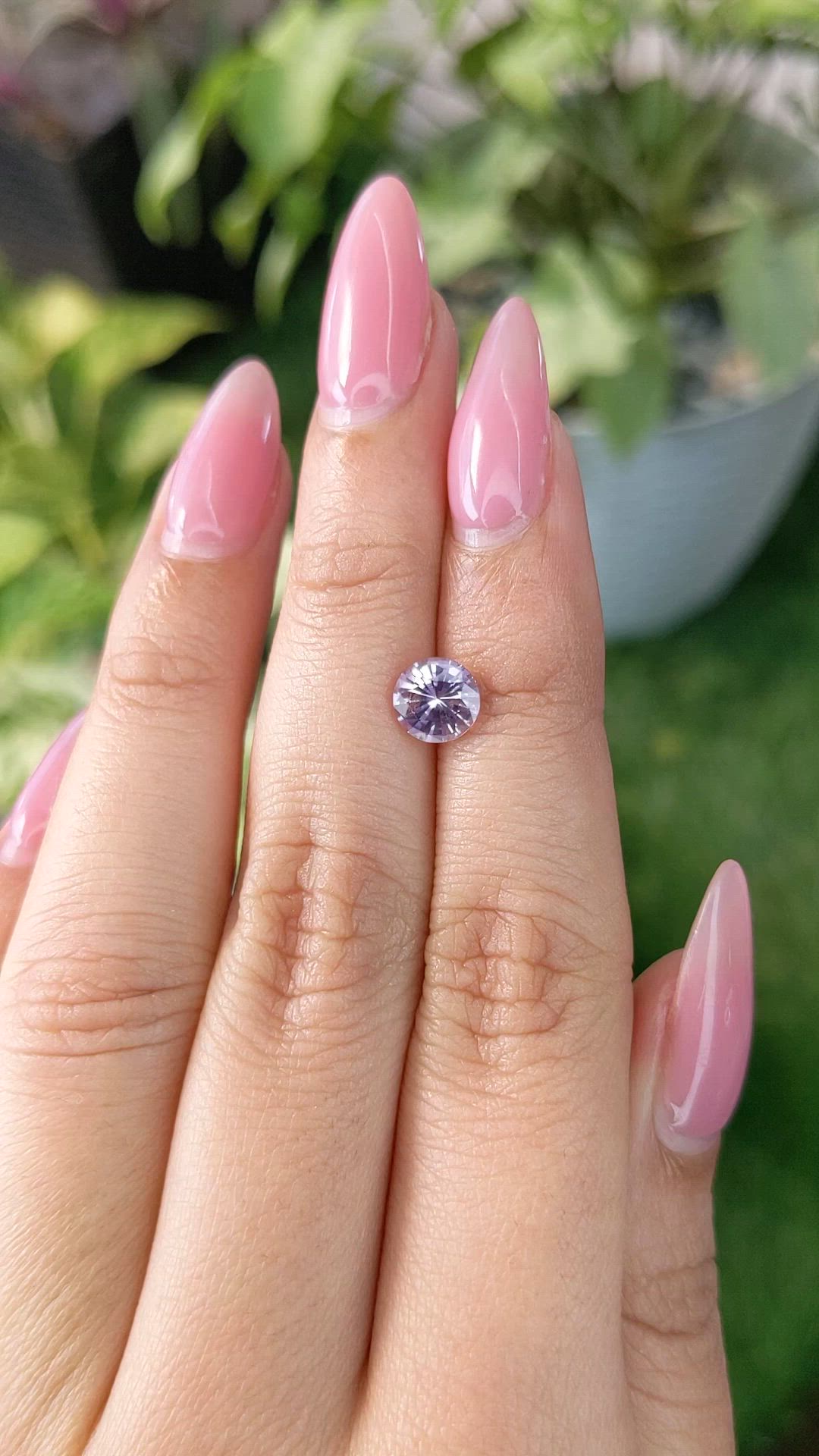 1.27 Ct. Pinkish Purple Sapphire from Ceylon (Sri Lanka) Size Video
