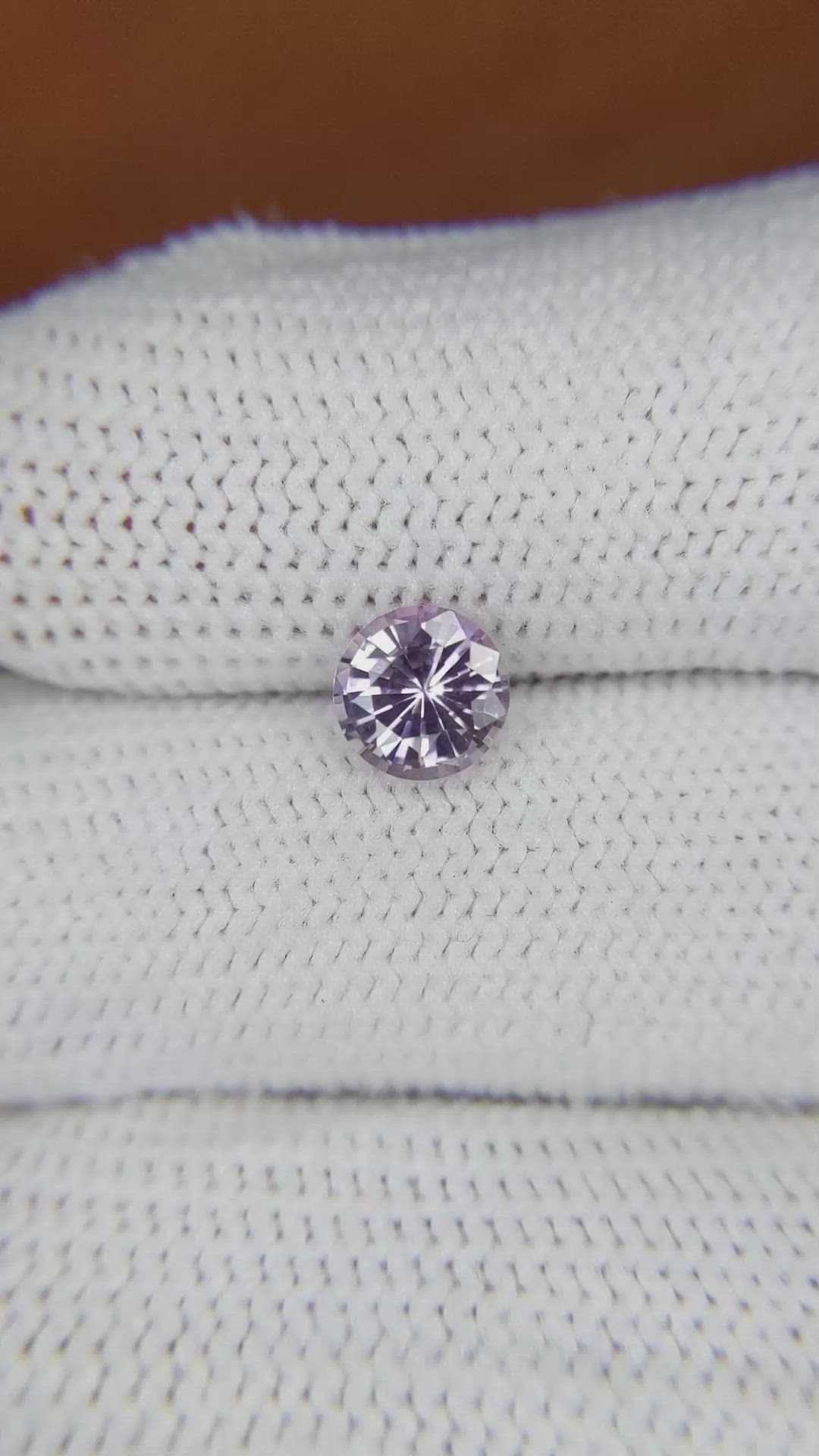 1.27 Ct. Pinkish Purple Sapphire from Ceylon (Sri Lanka) Size Video