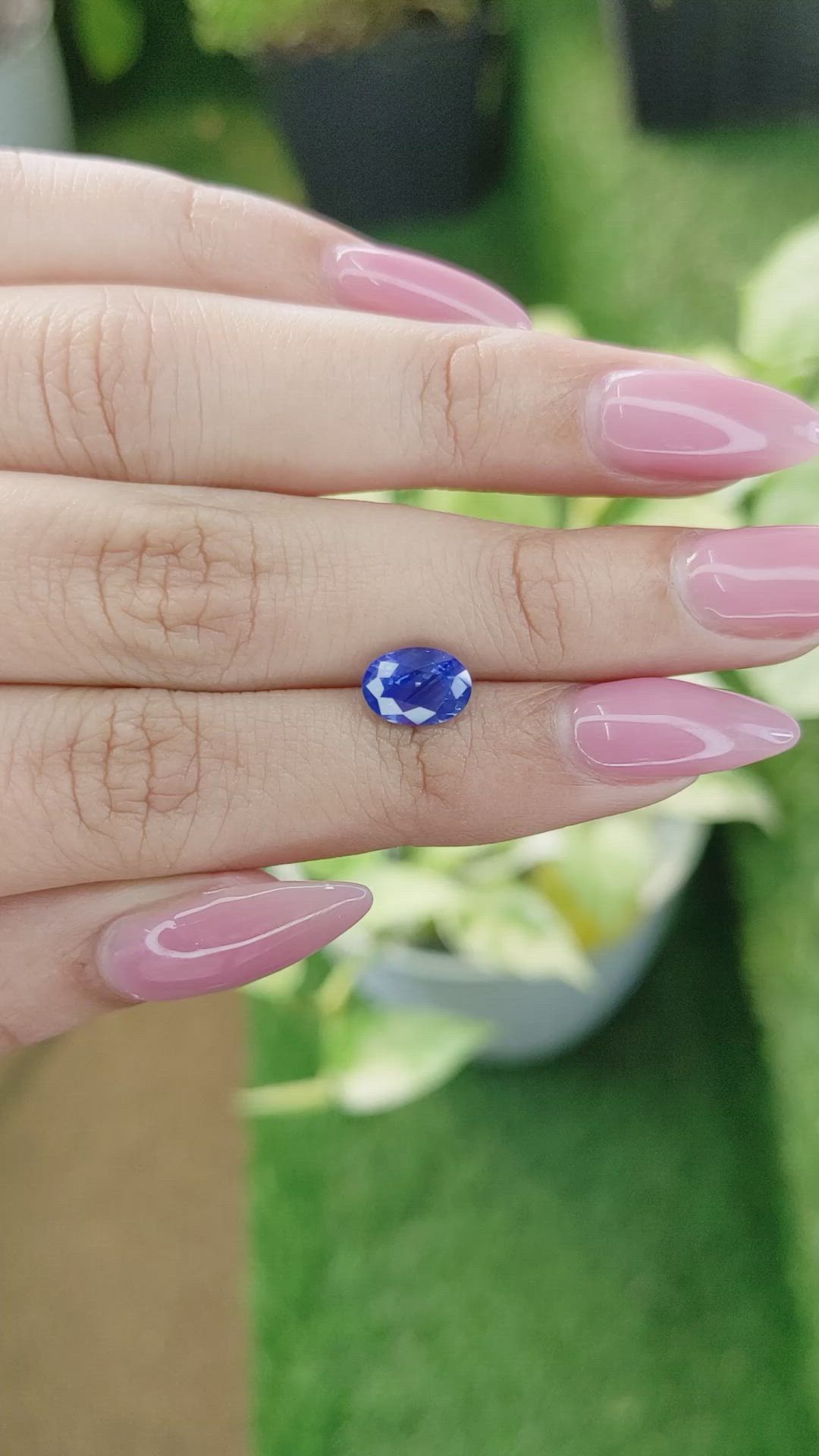 2.18 Ct. Blue Sapphire from Ceylon (Sri Lanka) Size Video
