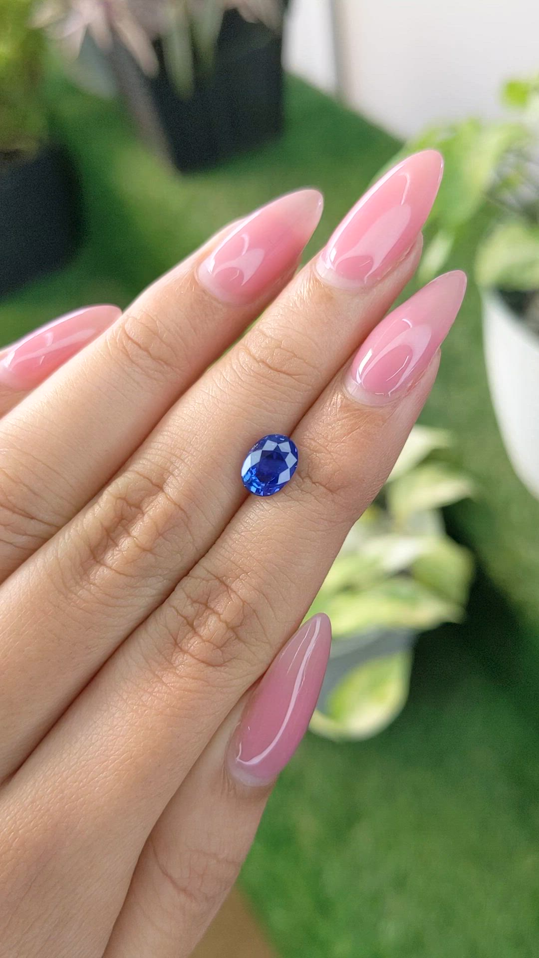 1.70 Ct. Blue Sapphire from Ceylon (Sri Lanka) Size Video