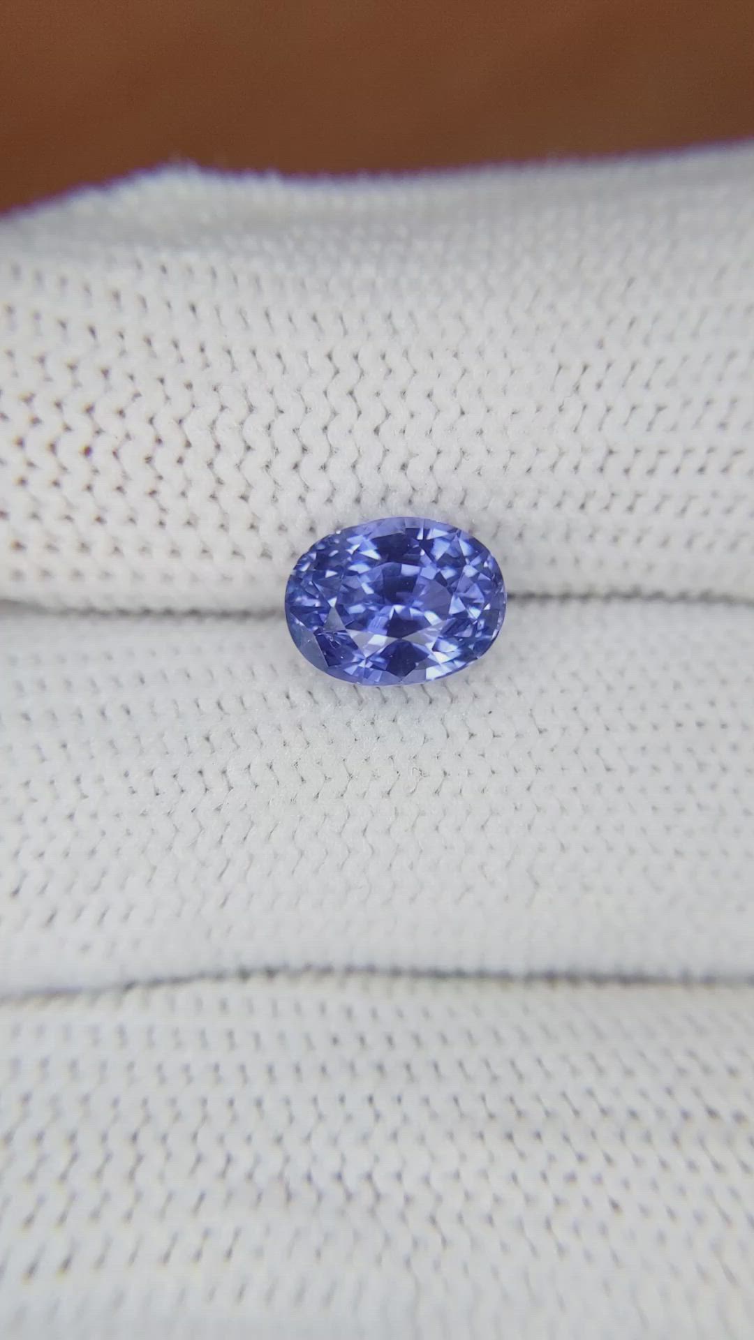 3.12 Ct. Blue Sapphire from Ceylon (Sri Lanka) Size Video
