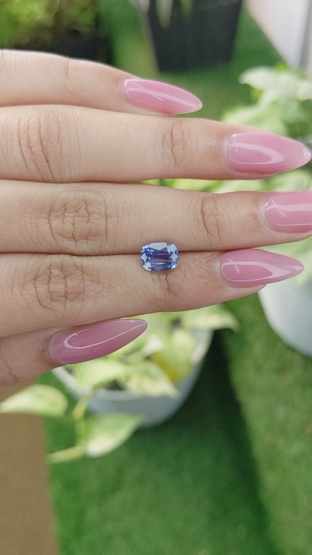 1.72 Ct. Blue Sapphire from Ceylon (Sri Lanka) Size Video