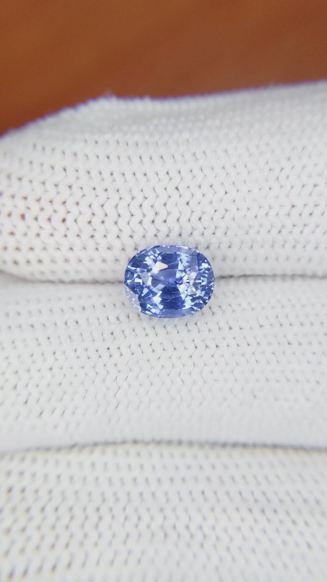 2.58 Ct. Blue Sapphire from Ceylon (Sri Lanka) Size Video