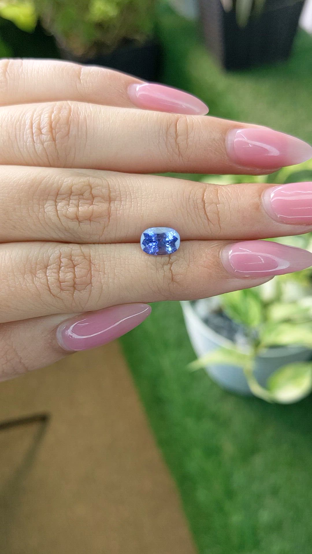 2.12 Ct. Blue Sapphire from Ceylon (Sri Lanka) Size Video