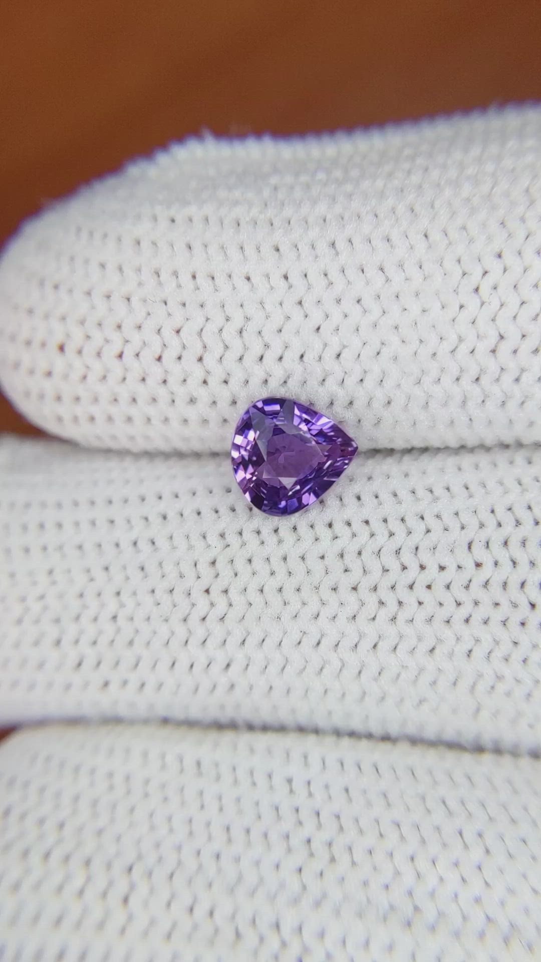 1.13 Ct. Purple Sapphire from Ceylon (Sri Lanka) Size Video