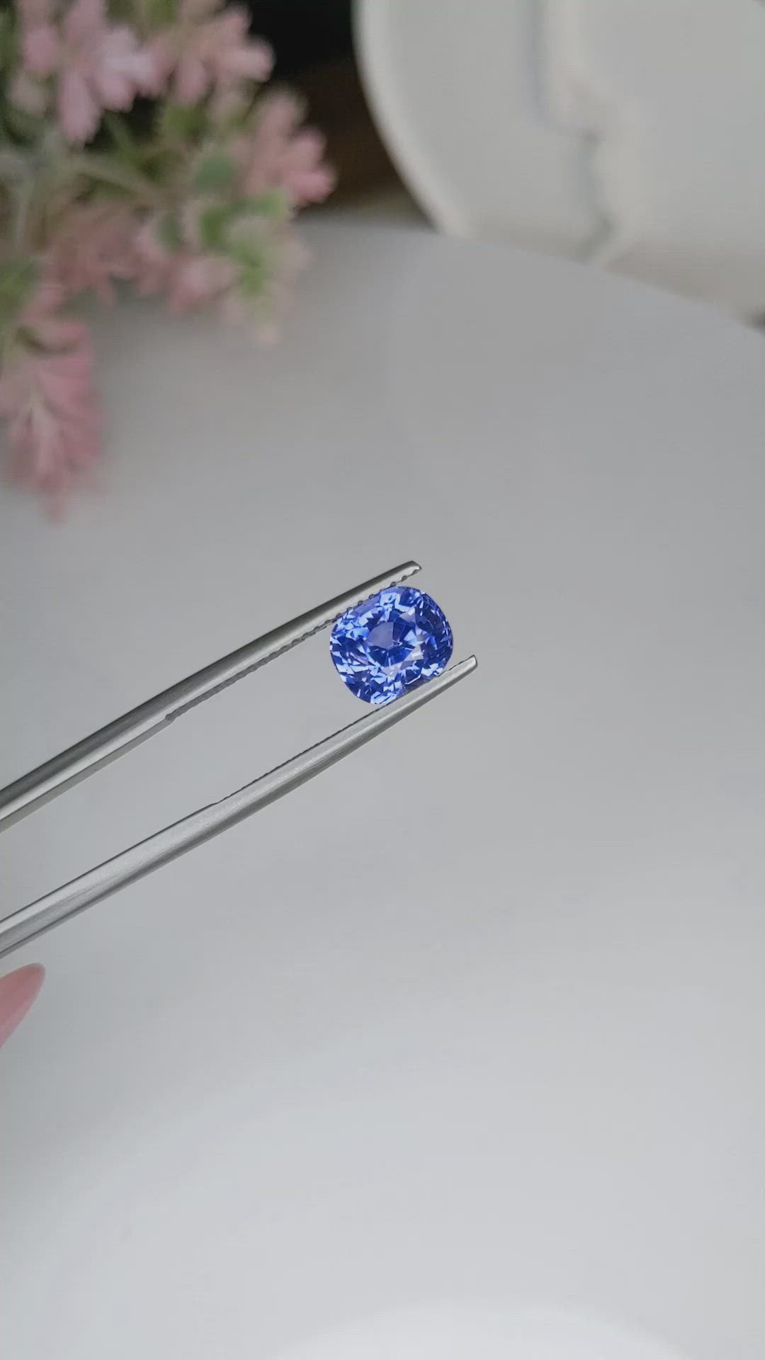 3.55 Ct. Blue Sapphire from Ceylon (Sri Lanka) Size Video