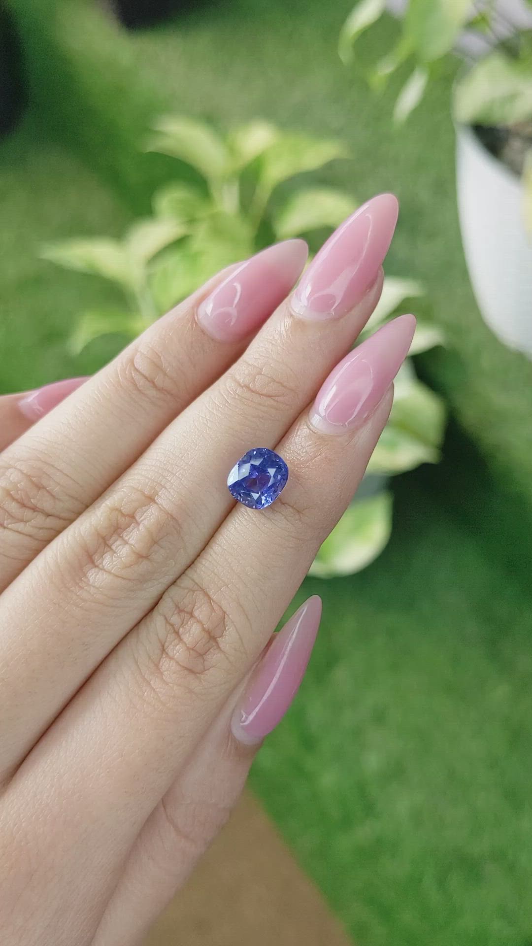 3.55 Ct. Blue Sapphire from Ceylon (Sri Lanka) Size Video