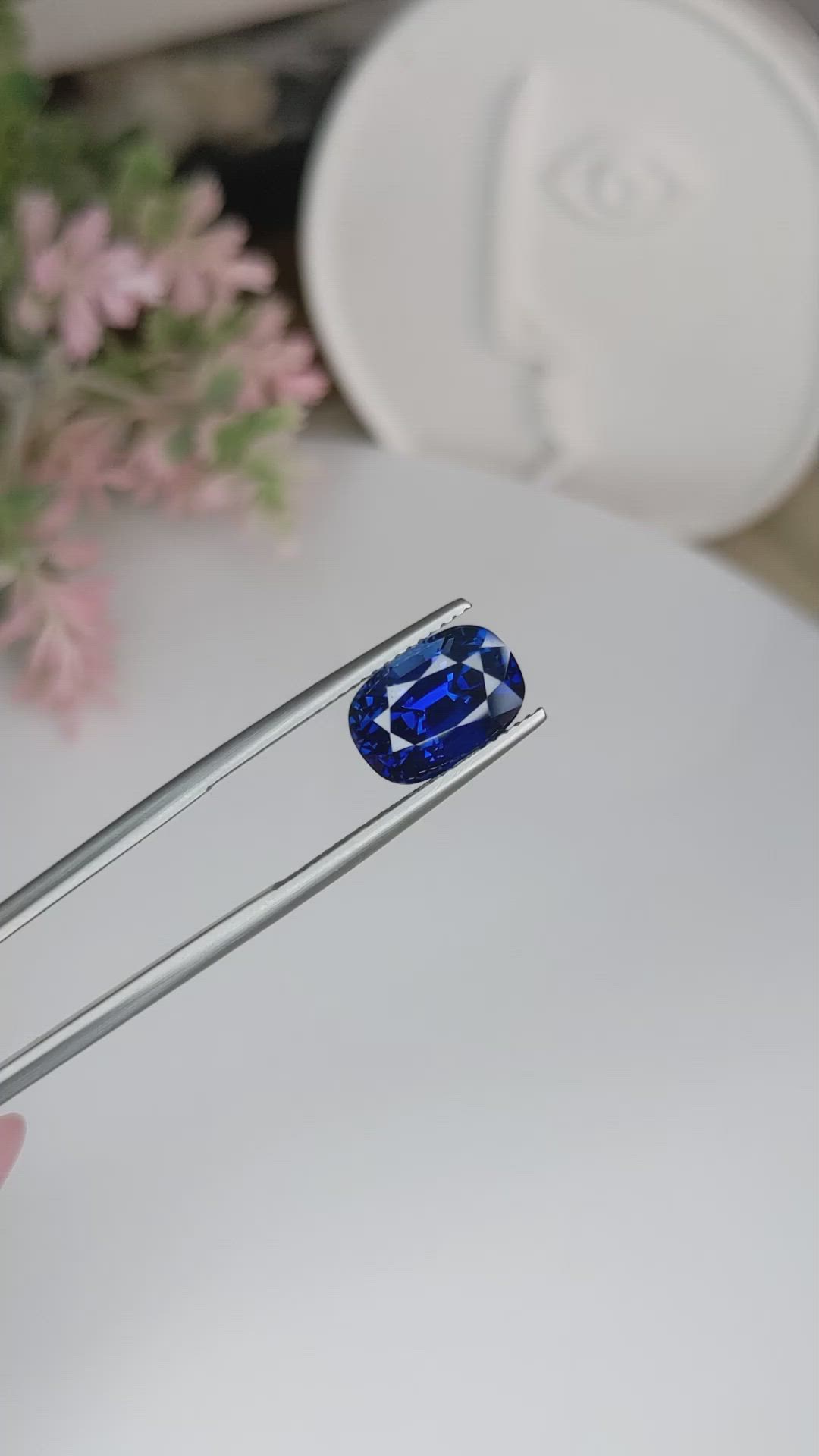 6.08 Ct. Blue Sapphire from Ceylon (Sri Lanka) Size Video