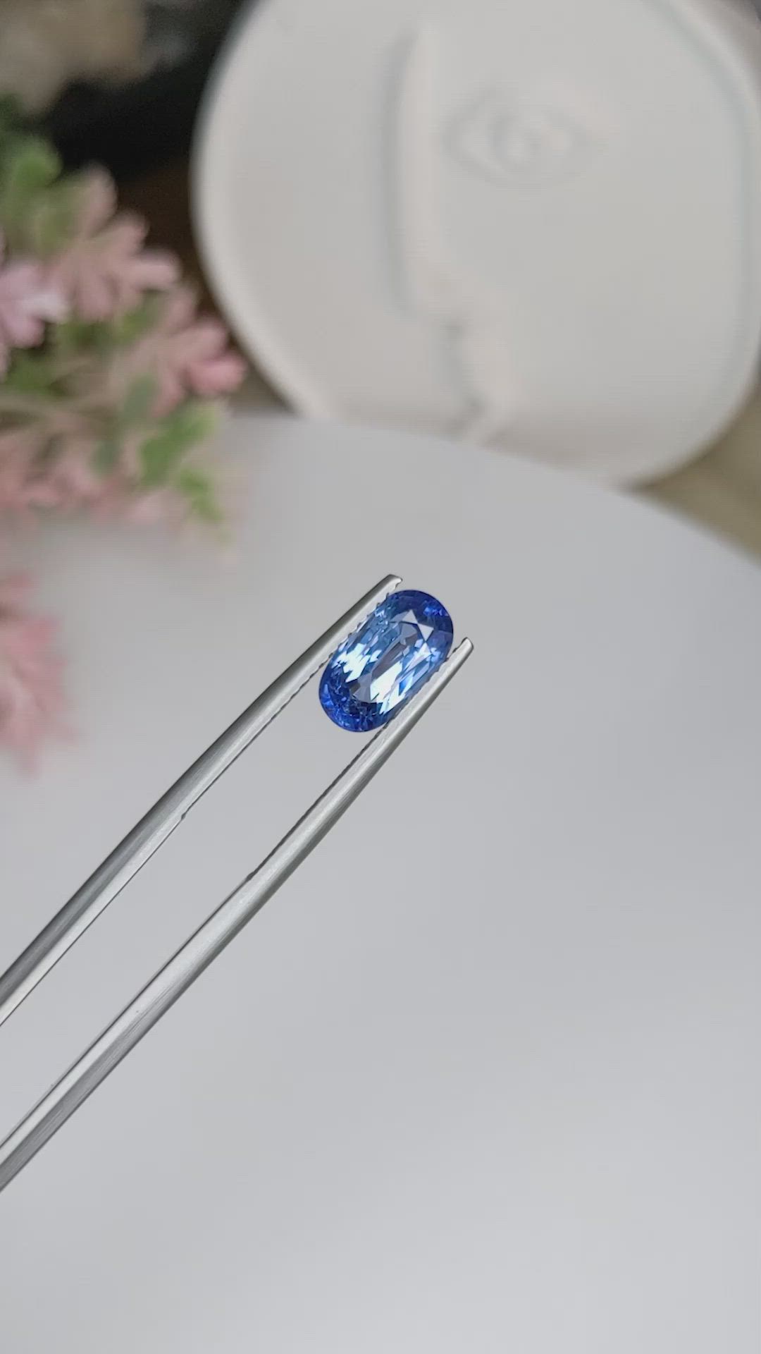 2.73 Ct. Blue Sapphire from Ceylon (Sri Lanka) Size Video