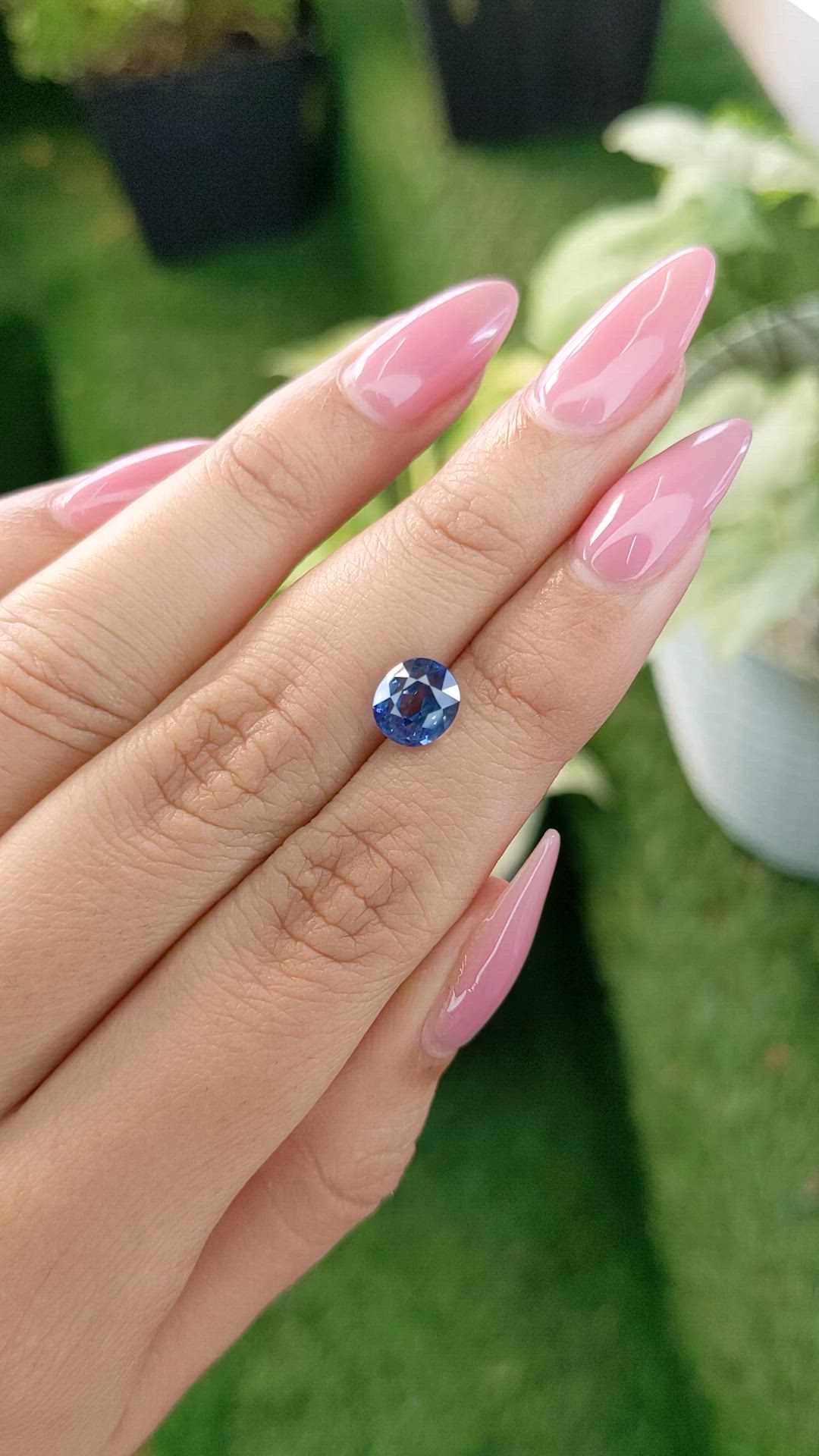 2.16 Ct. Blue Sapphire from Ceylon (Sri Lanka) Size Video