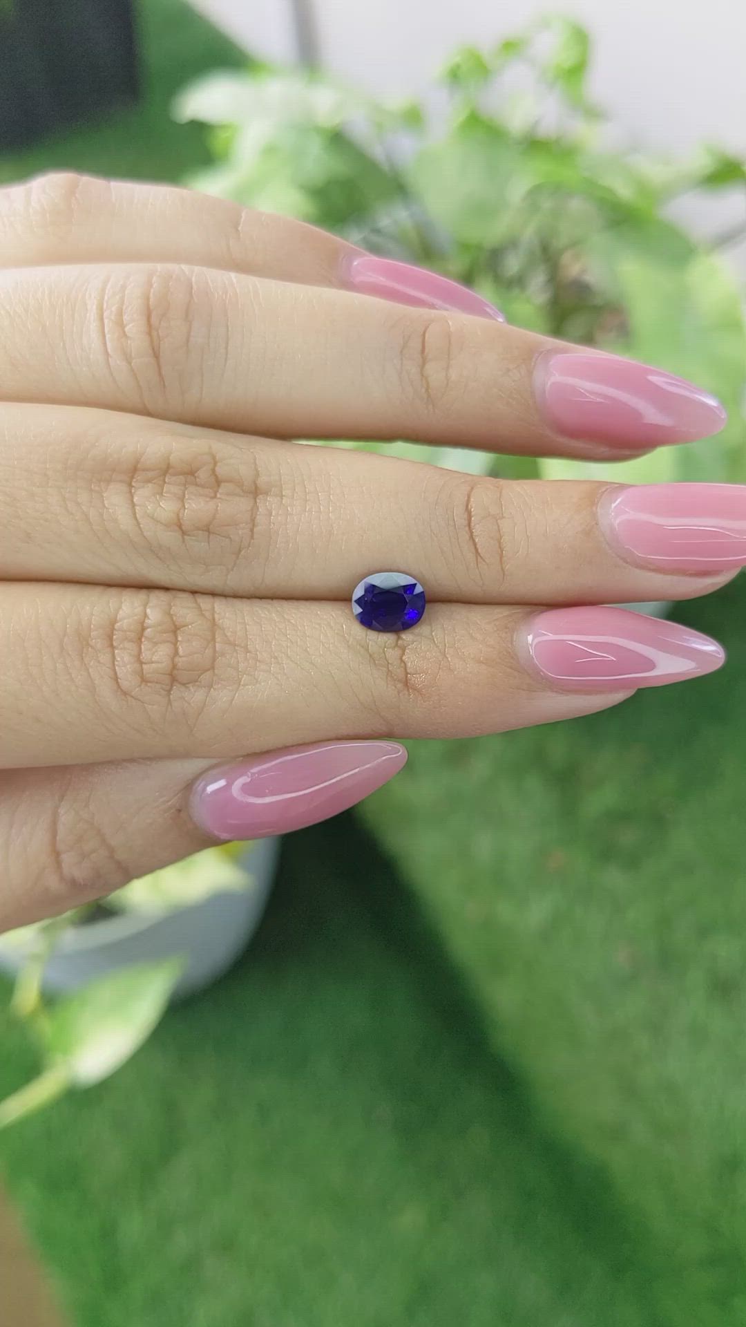 1.14 Ct. Blue Sapphire from Ceylon (Sri Lanka) Size Video