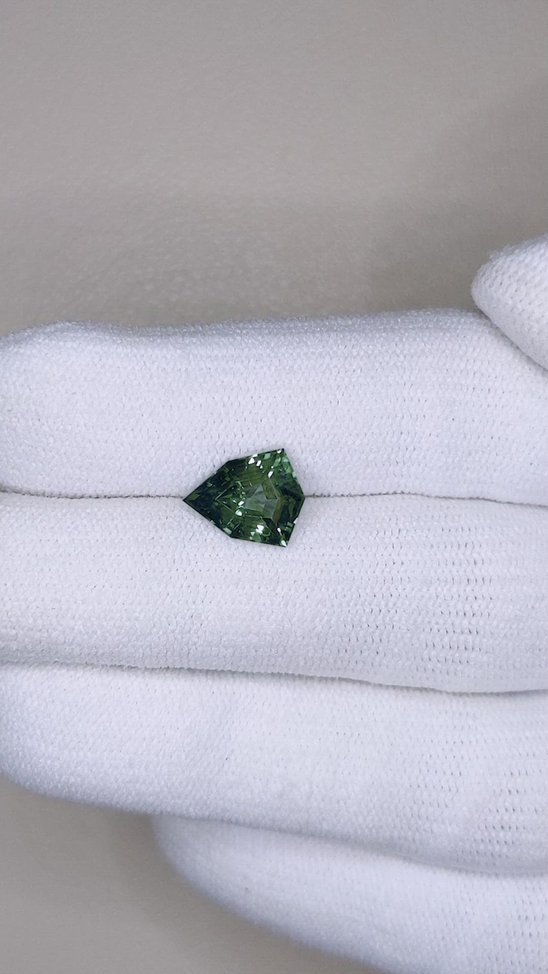 2.18 Ct. Bluish Green Sapphire from Ceylon (Sri Lanka) Size Video
