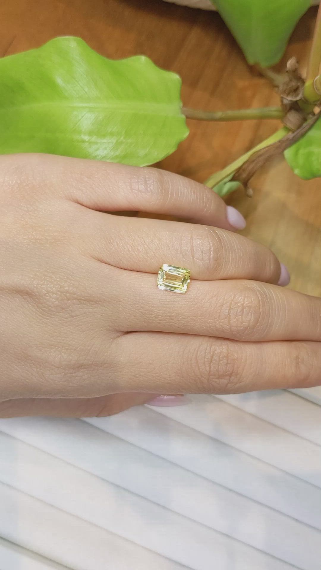 2.06 Ct. Yellow Sapphire from Ceylon (Sri Lanka) Size Video