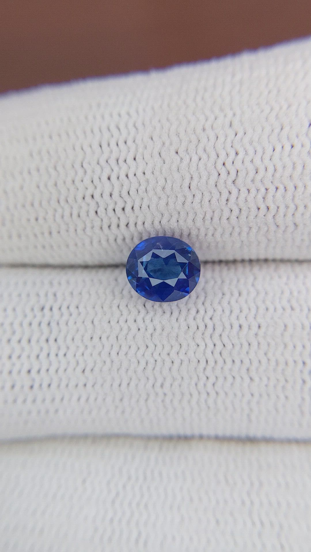 1.48 Ct. Blue Sapphire from Ceylon (Sri Lanka) Size Video