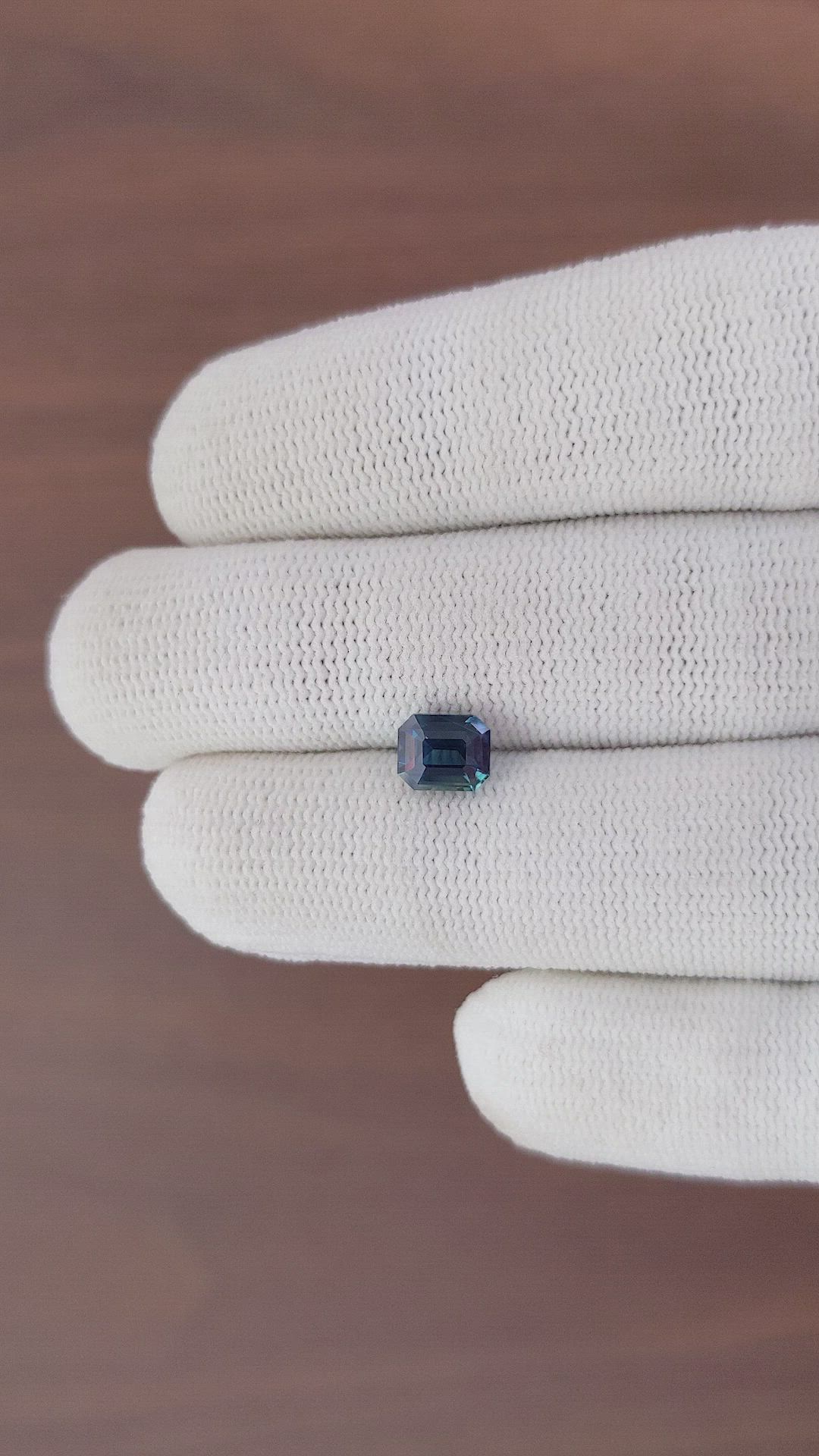 1.57 Ct. Greenish Blue Sapphire from Ceylon (Sri Lanka) Size Video