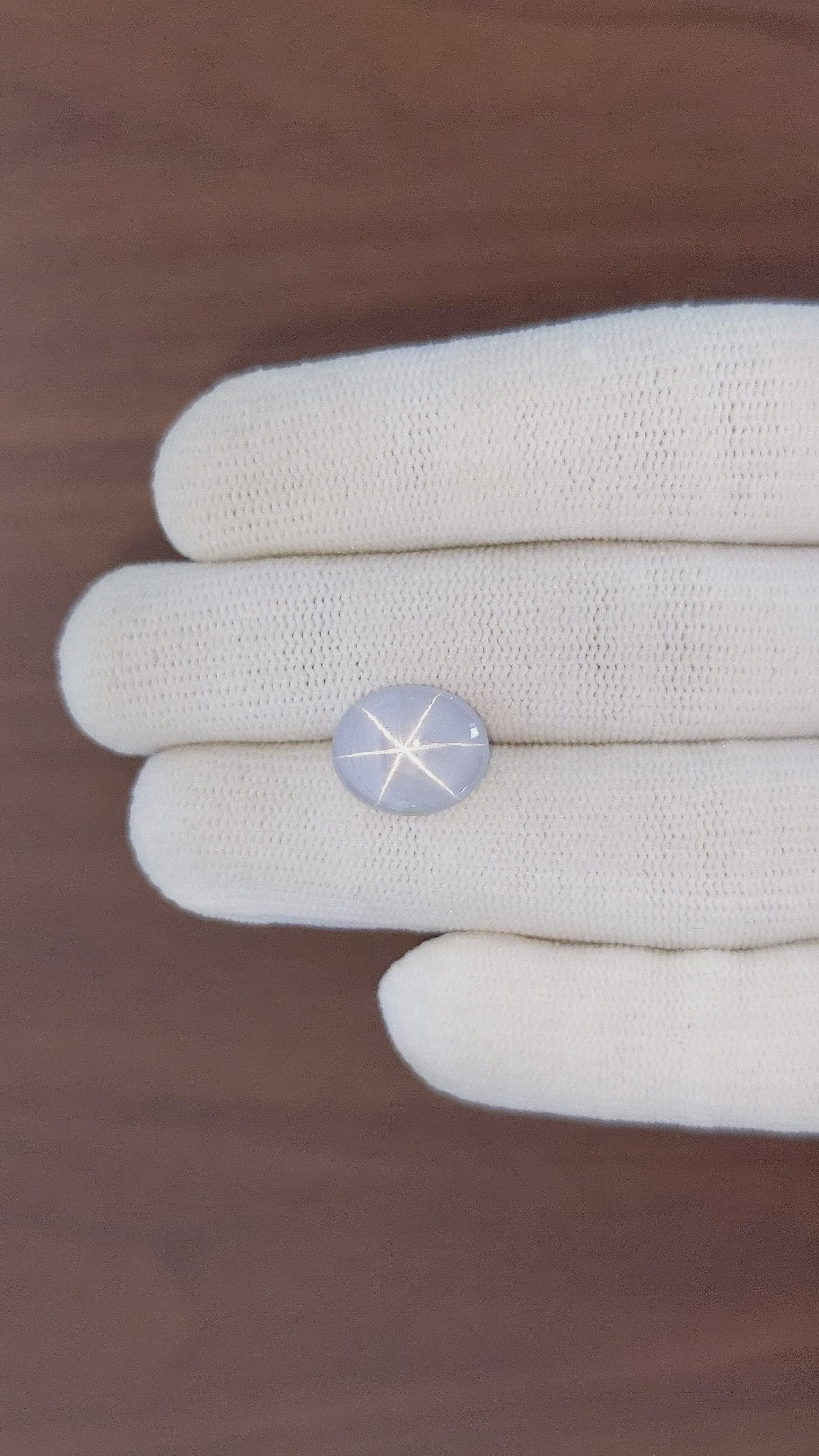 7.06 Ct. White Star Sapphire from Ceylon (Sri Lanka) Size Video