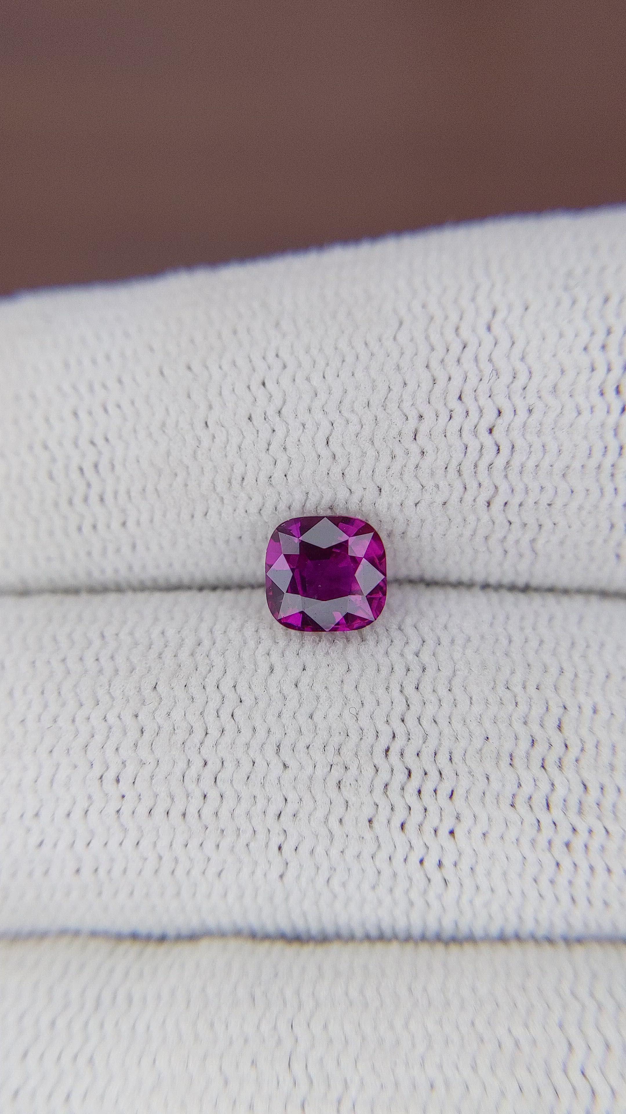 1.01 Ct. Purple Sapphire from Ceylon (Sri Lanka) Size Video