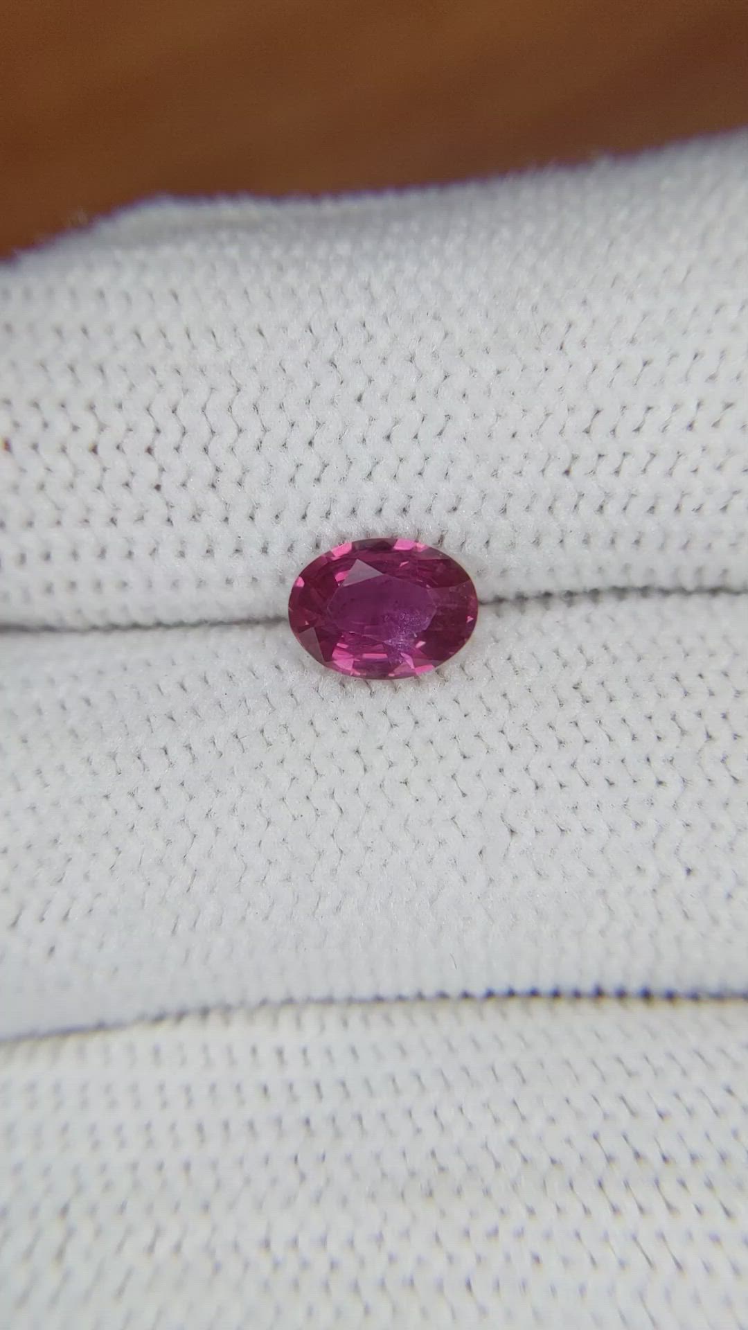 1.25 Ct. Purplish Pink Sapphire from Ceylon (Sri Lanka) Size Video