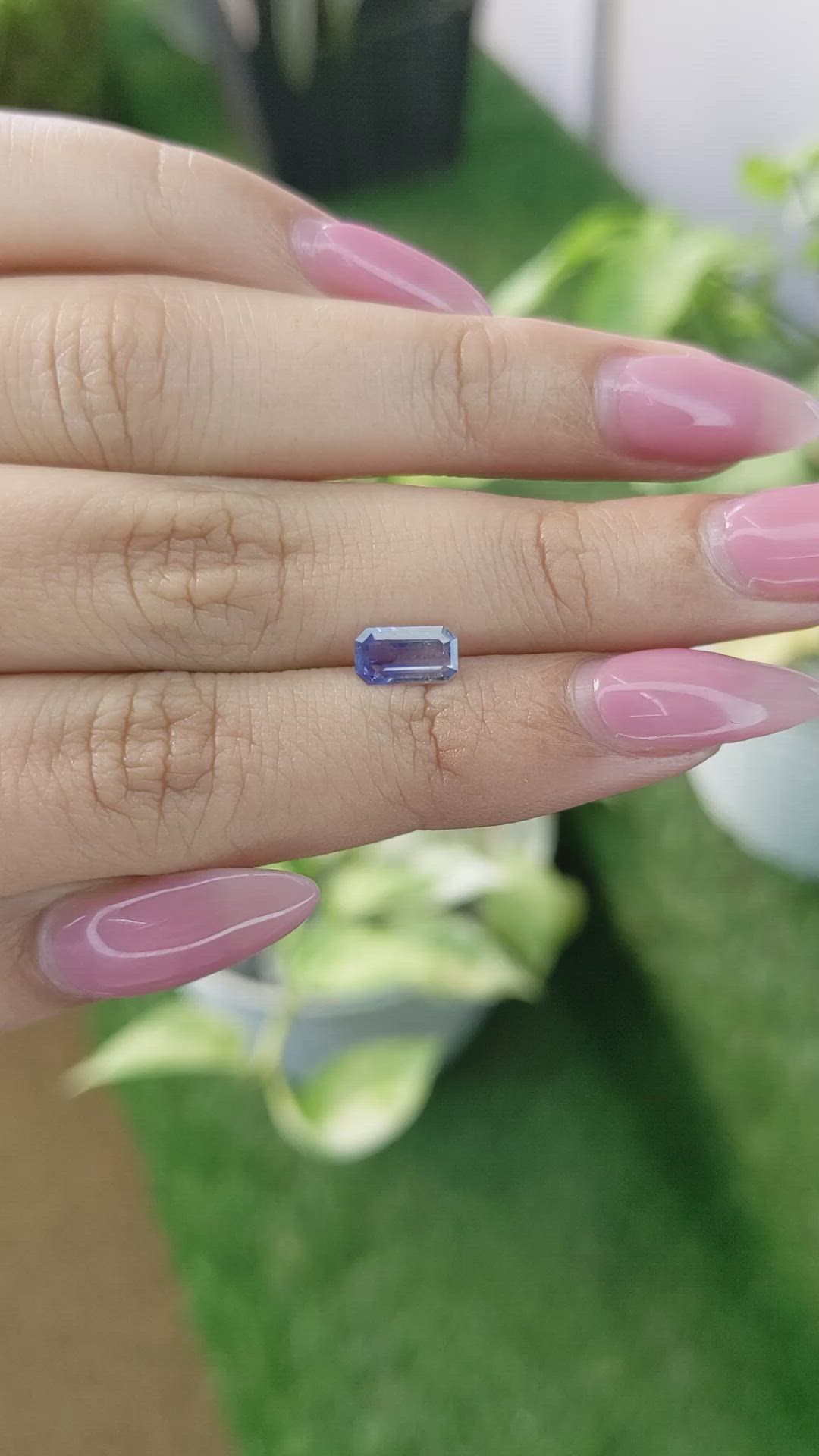 0.83 Ct. Blue Sapphire from Ceylon (Sri Lanka) Size Video
