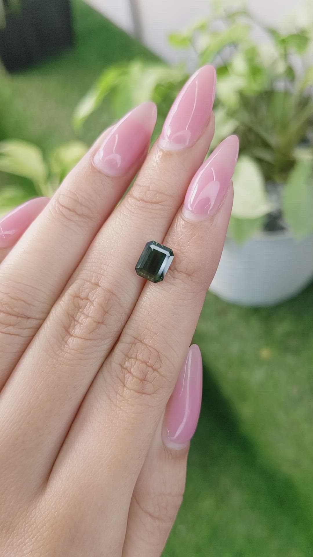 2.44 Ct. Green Sapphire from Ceylon (Sri Lanka) Size Video