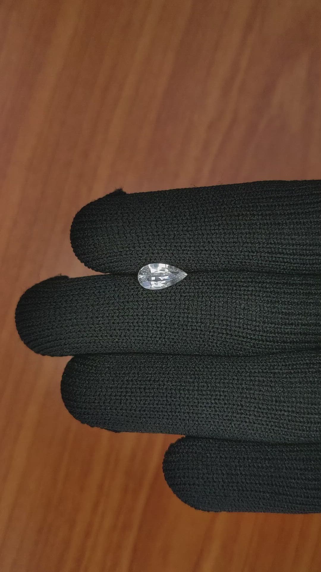 1.33 Ct. White Sapphire from Ceylon (Sri Lanka) Size Video