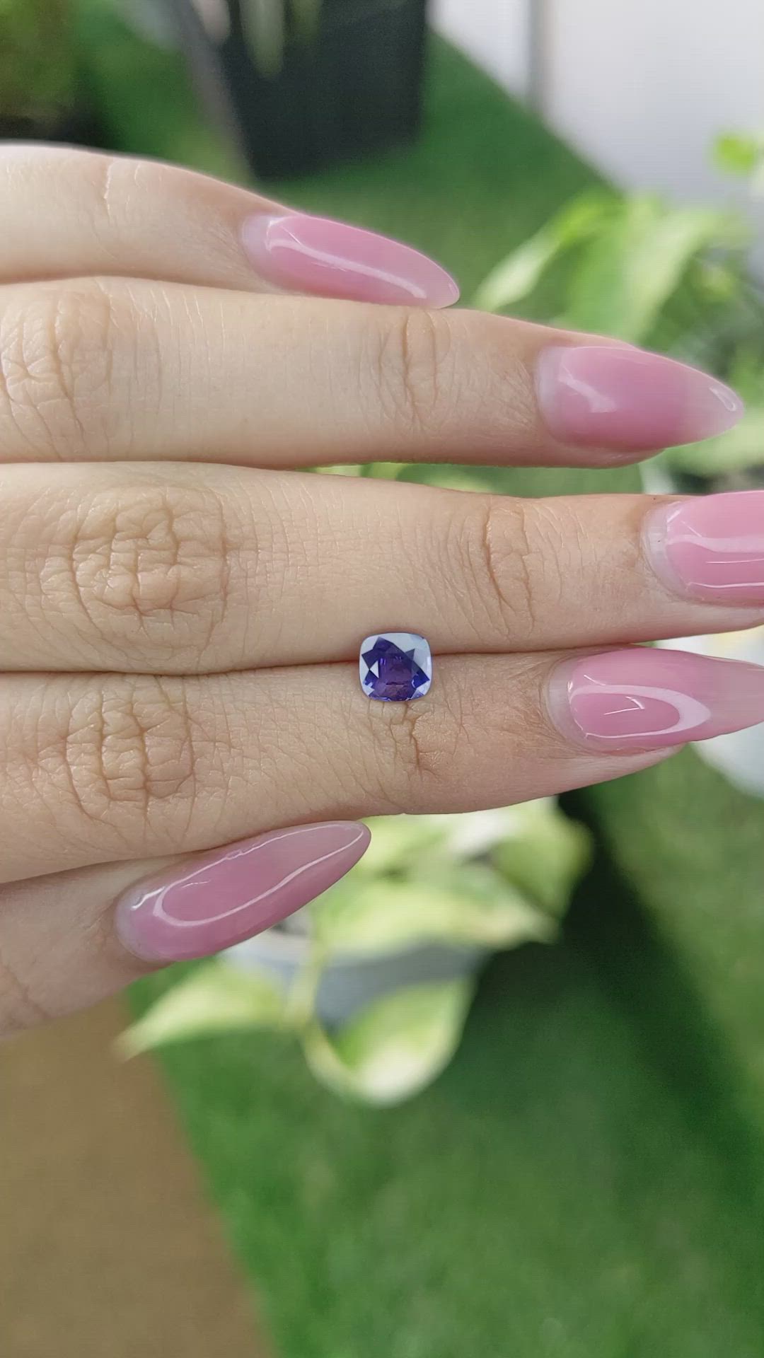1.02 Ct. Color Change Sapphire from Ceylon (Sri Lanka) Size Video