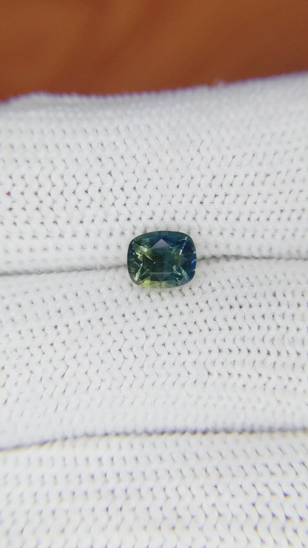 1.42 Ct. Bluish Green Sapphire from Ceylon (Sri Lanka) Size Video