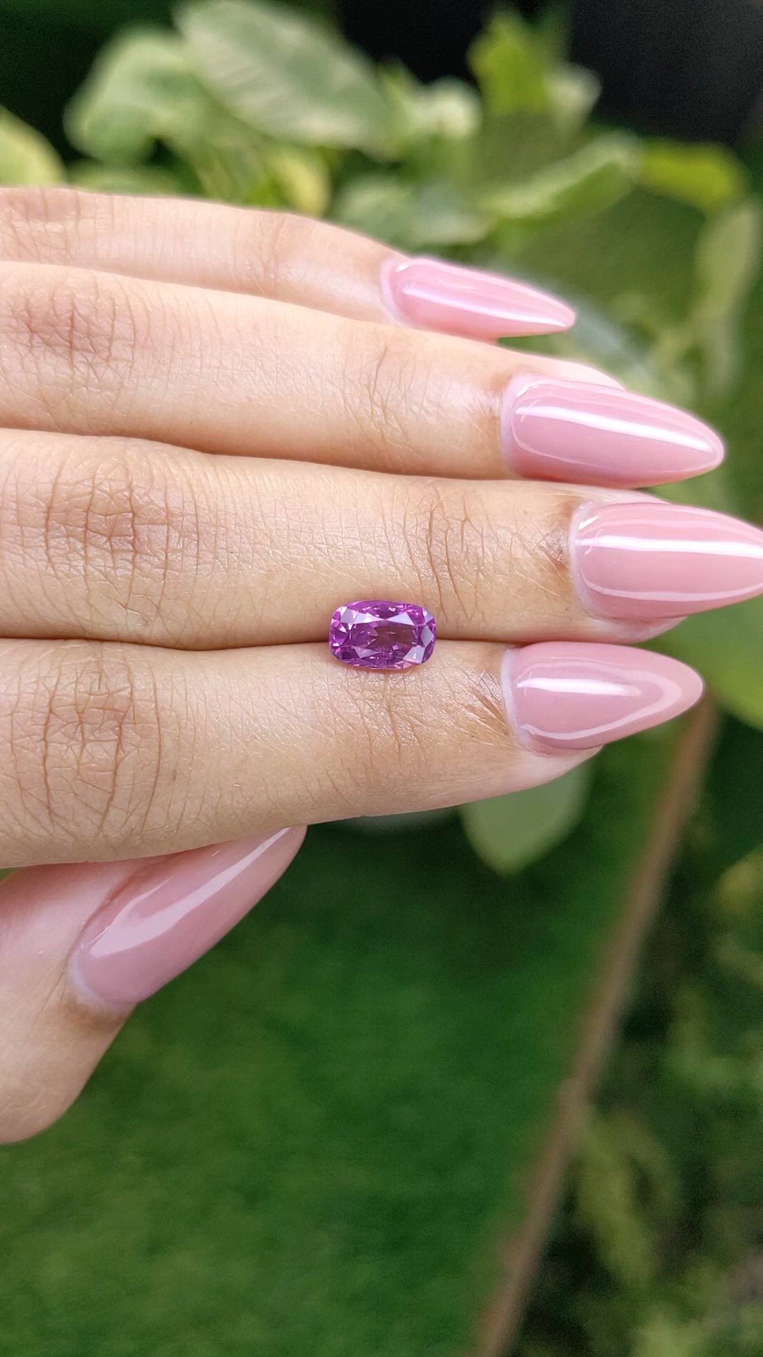 1.63 Ct. Pinkish Purple Sapphire from Ceylon (Sri Lanka) Size Video