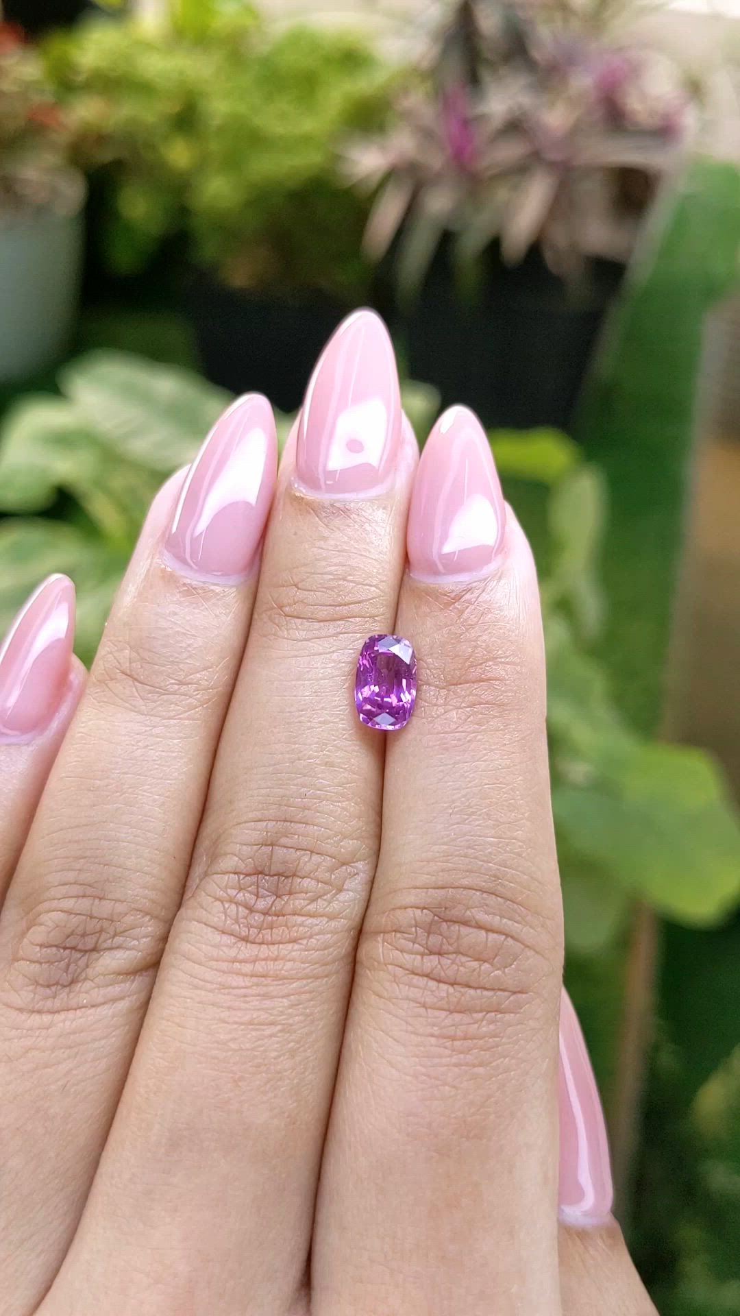 1.63 Ct. Pinkish Purple Sapphire from Ceylon (Sri Lanka) Size Video