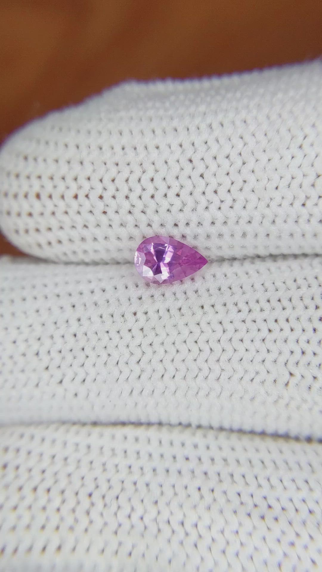 0.66 Ct. Pinkish Purple Sapphire from Ceylon (Sri Lanka) Size Video