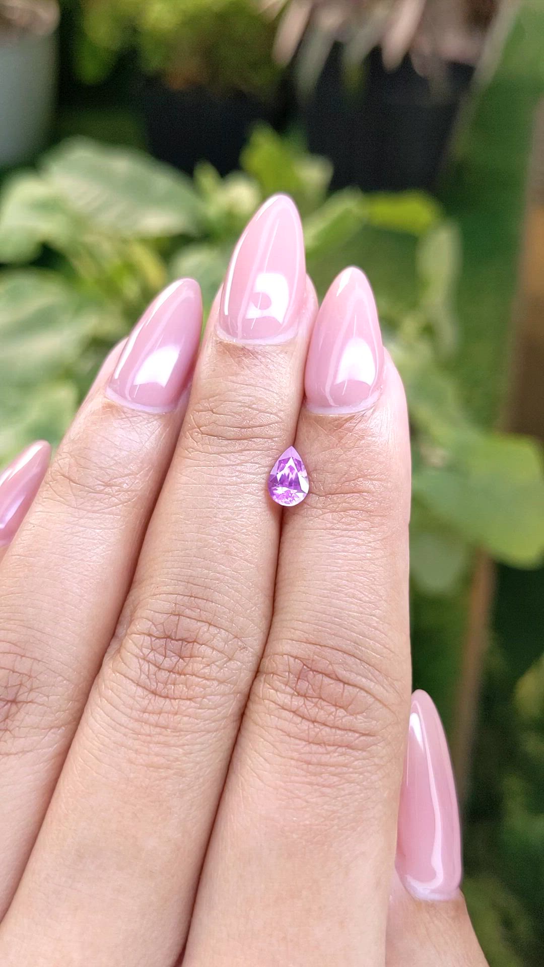 0.66 Ct. Pinkish Purple Sapphire from Ceylon (Sri Lanka) Size Video