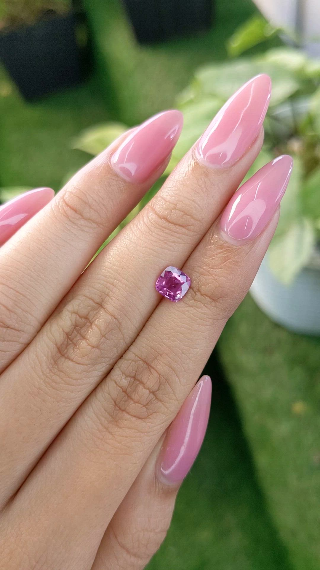 1.03 Ct. Purplish Pink Sapphire from Ceylon (Sri Lanka) Size Video
