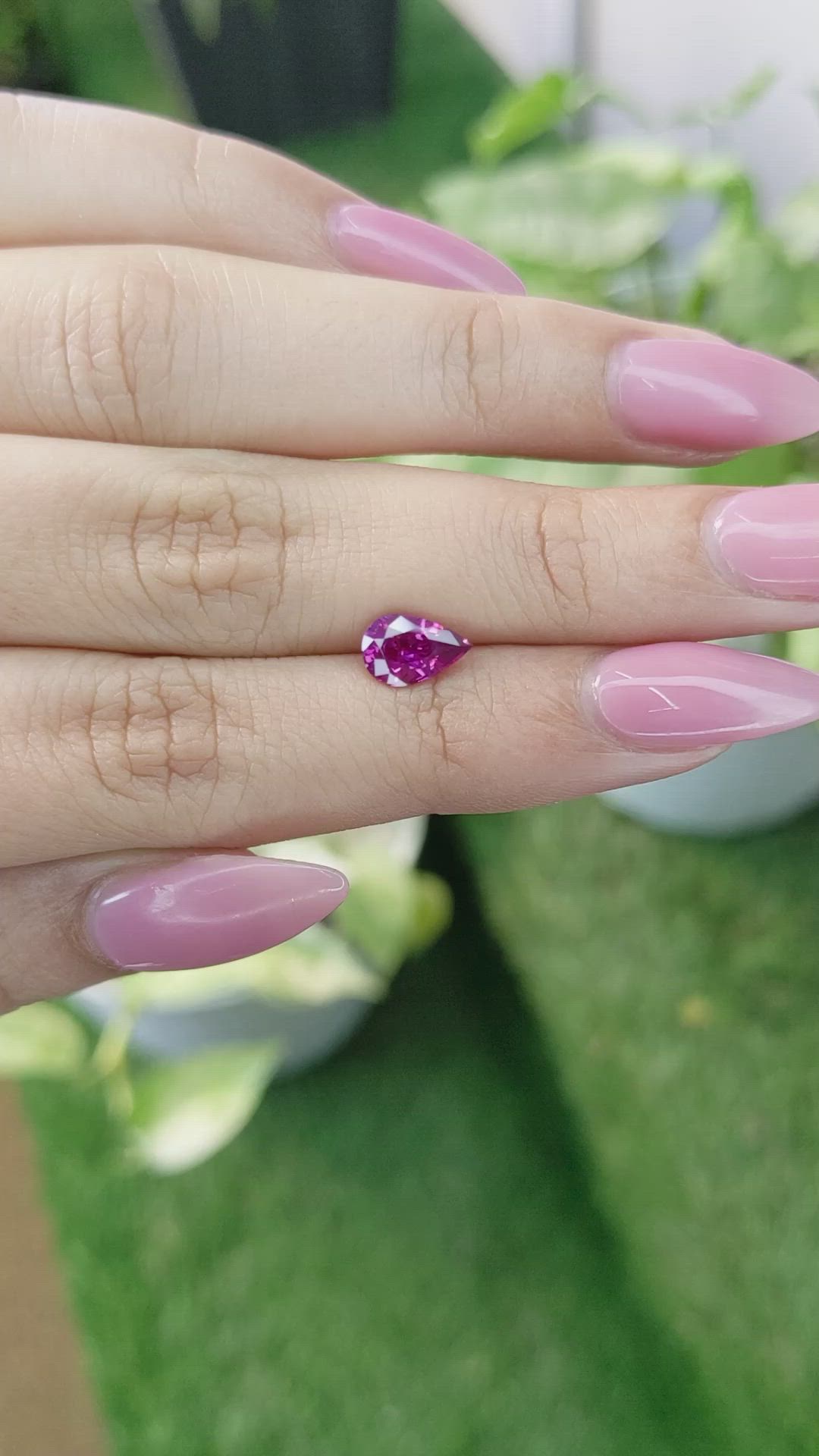 1.20 Ct. Purplish Pink Sapphire from Ceylon (Sri Lanka) Size Video