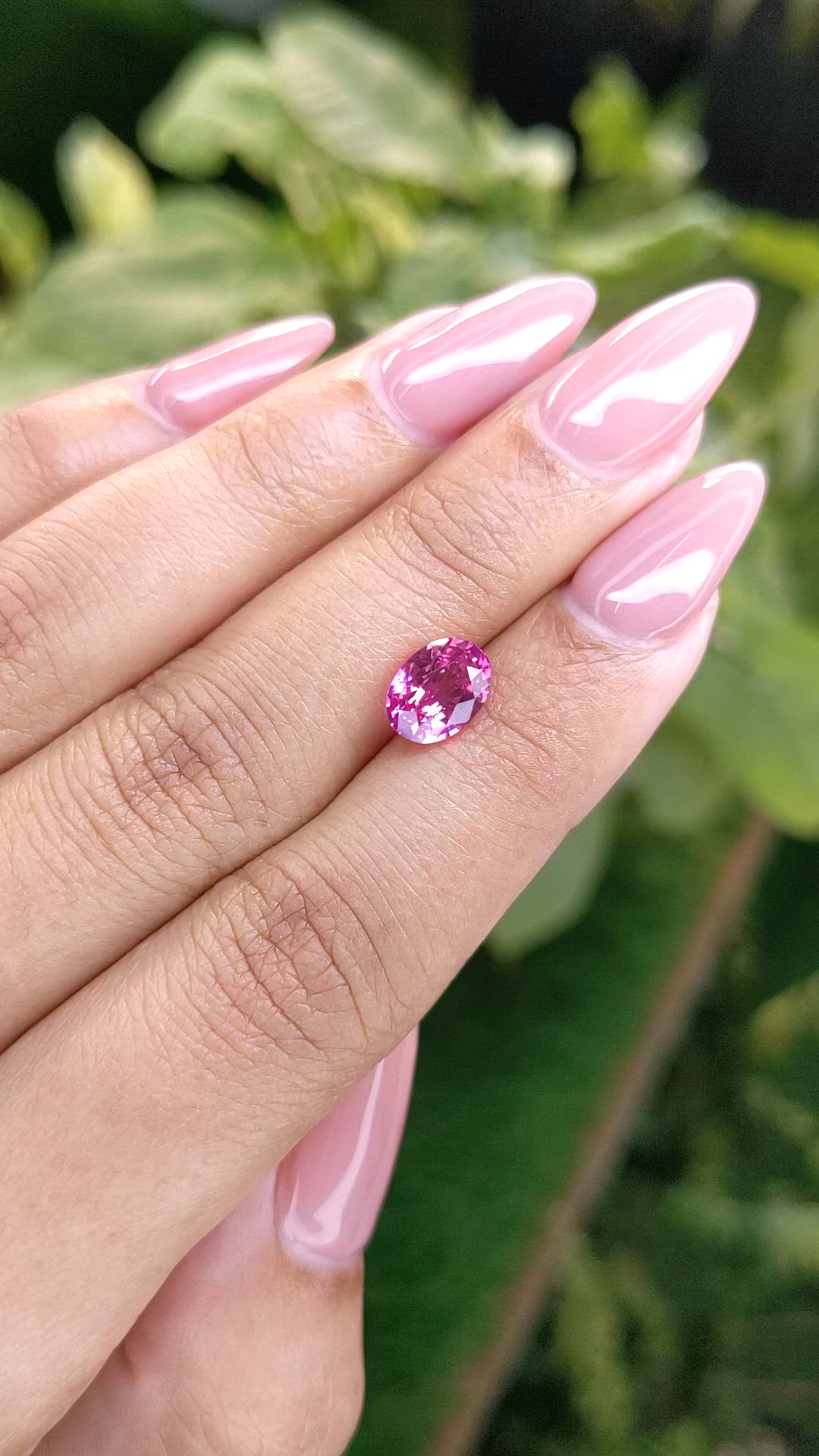 2.33 Ct. Pink Sapphire from Ceylon (Sri Lanka) Size Video