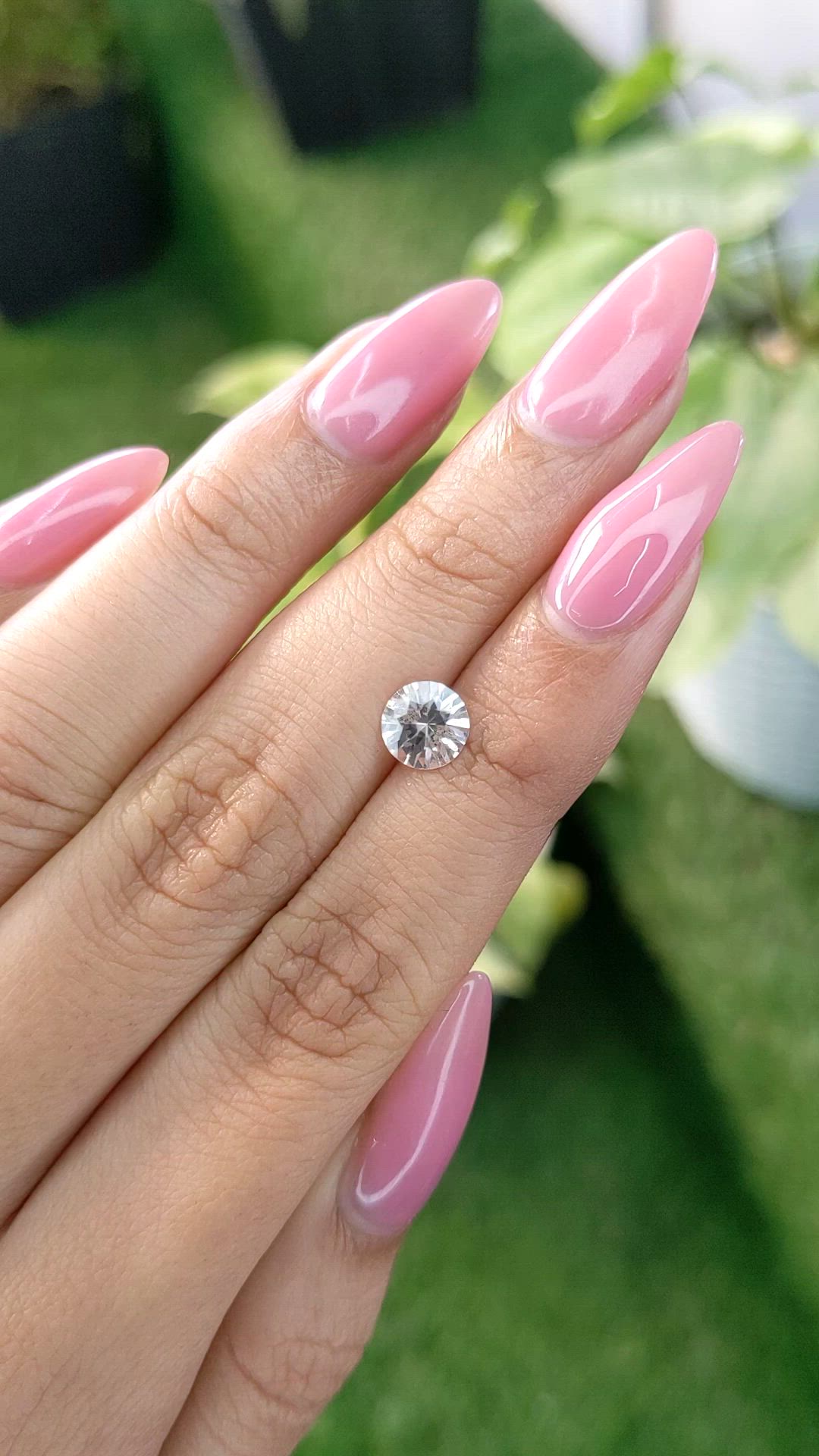 1.11 Ct. White Sapphire from Ceylon (Sri Lanka) Size Video