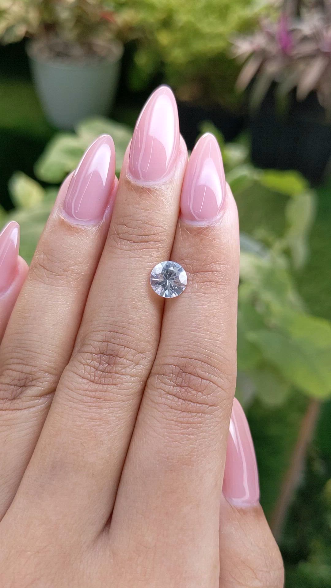 1.58 Ct. White Sapphire from Ceylon (Sri Lanka) Size Video