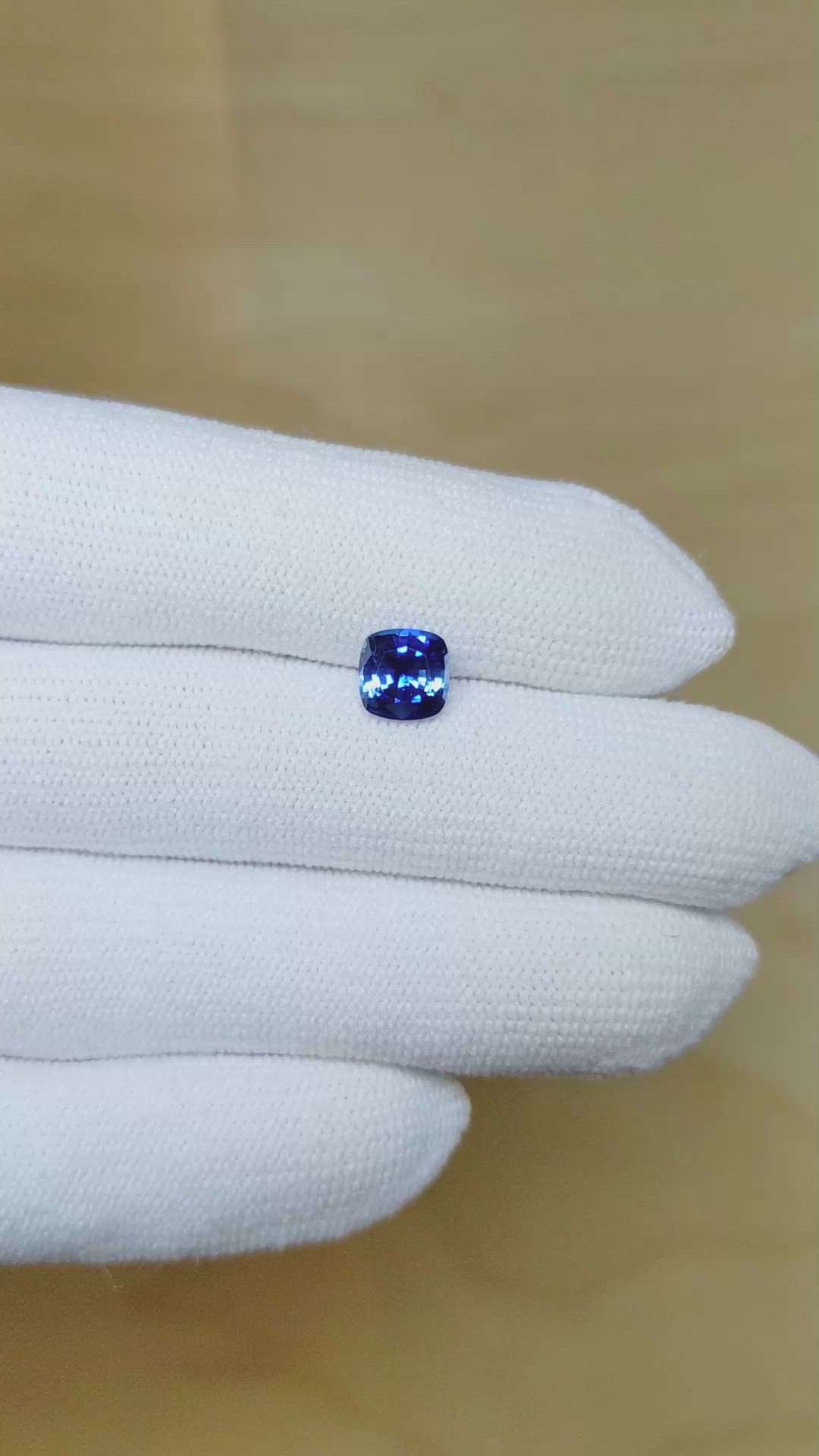 1.49 Ct. Blue Sapphire from Ceylon (Sri Lanka) Size Video