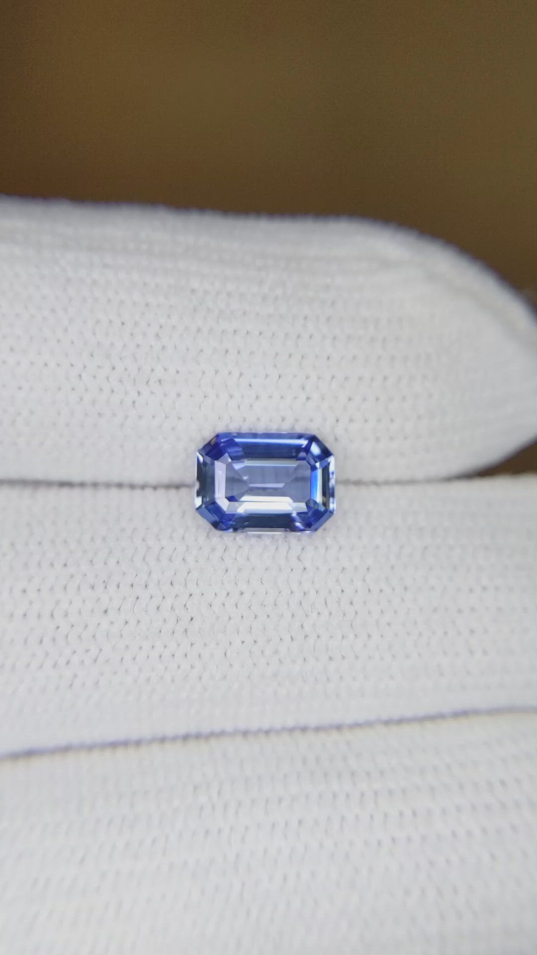 1.40 Ct. Blue Sapphire from Ceylon (Sri Lanka) Size Video