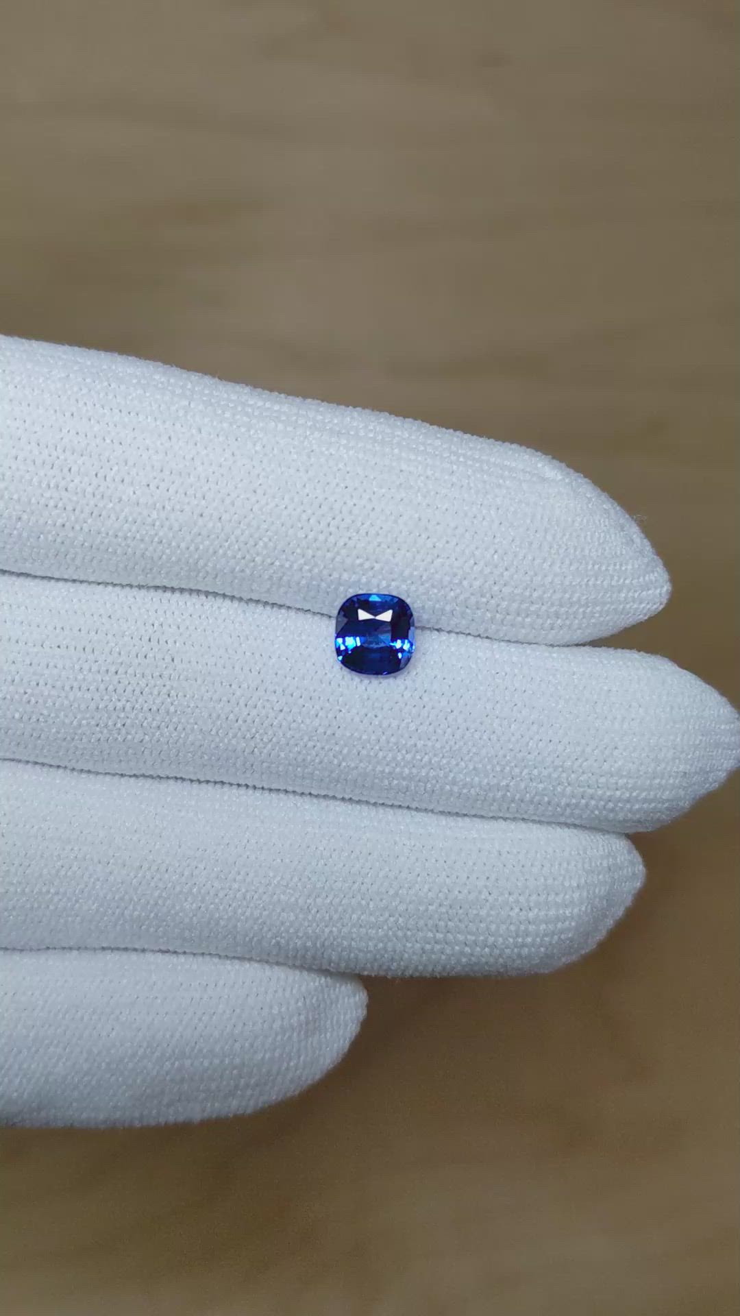 1.58 Ct. Blue Sapphire from Ceylon (Sri Lanka) Size Video