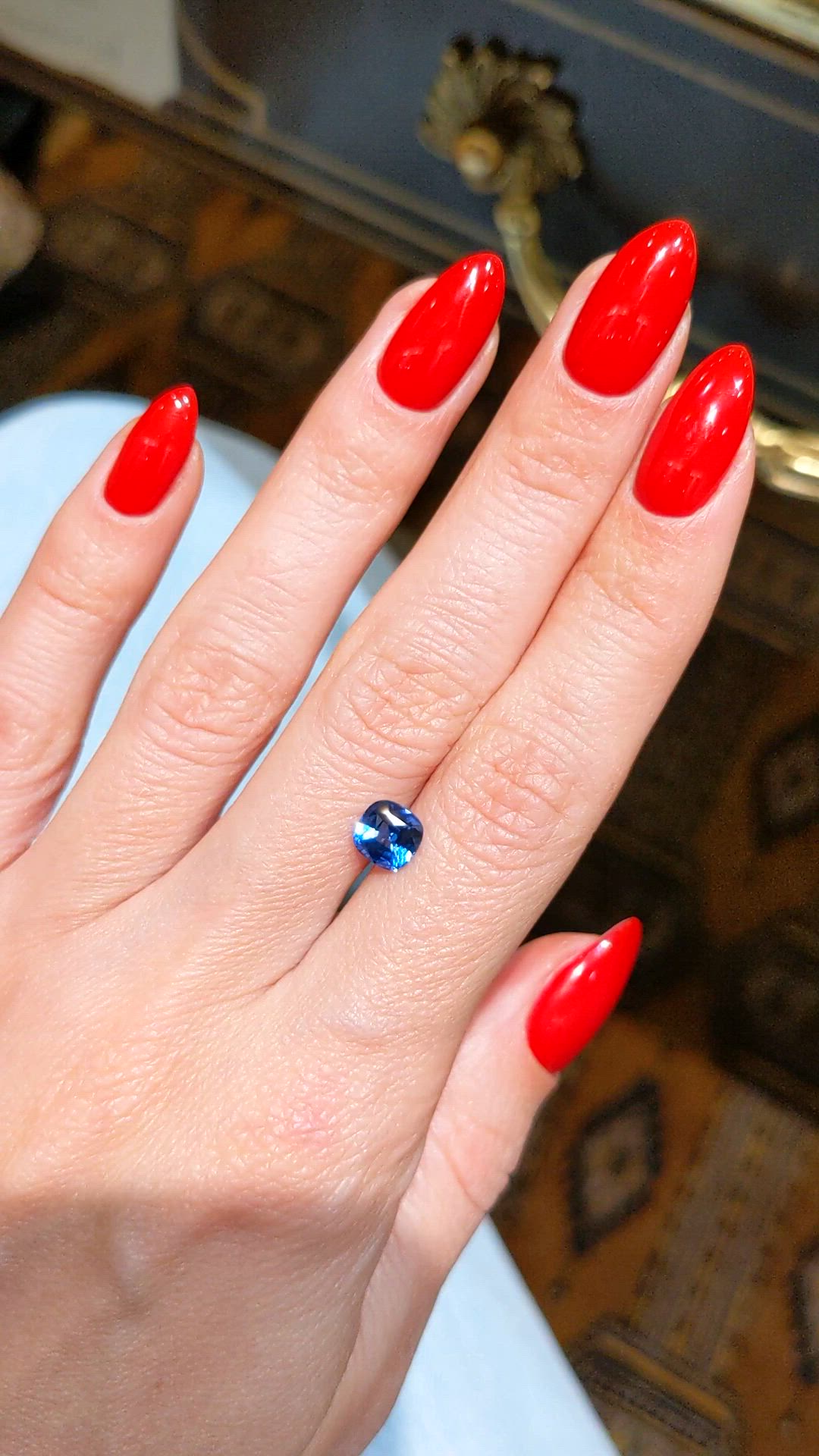 1.58 Ct. Blue Sapphire from Ceylon (Sri Lanka) Size Video