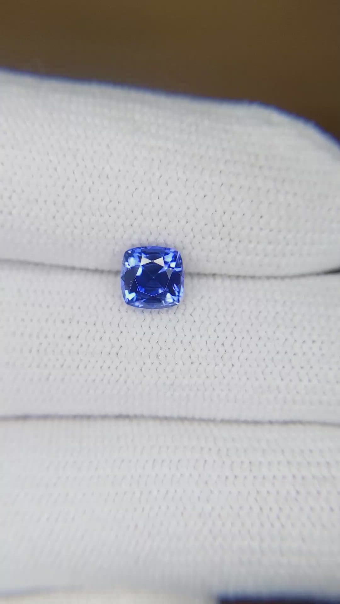 1.08 Ct. Blue Sapphire from Ceylon (Sri Lanka) Size Video