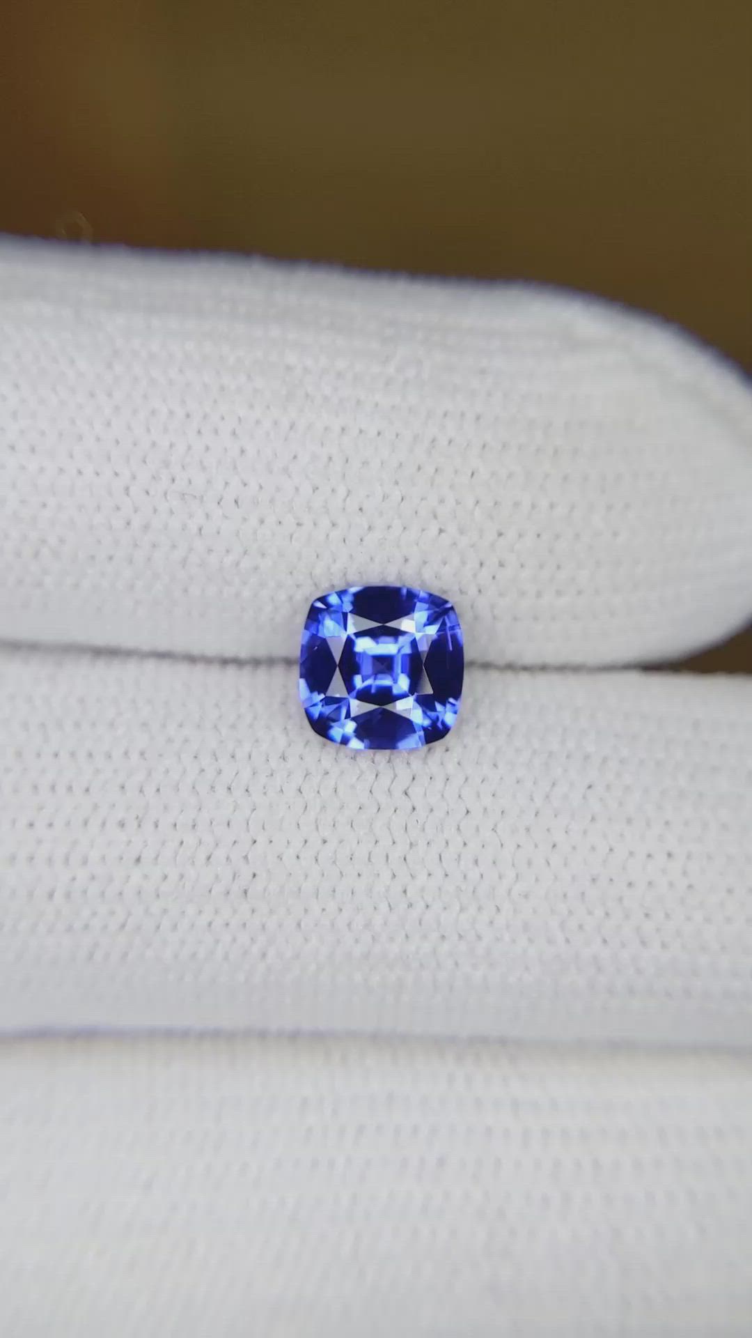 1.29 Ct. Blue Sapphire from Ceylon (Sri Lanka) Size Video