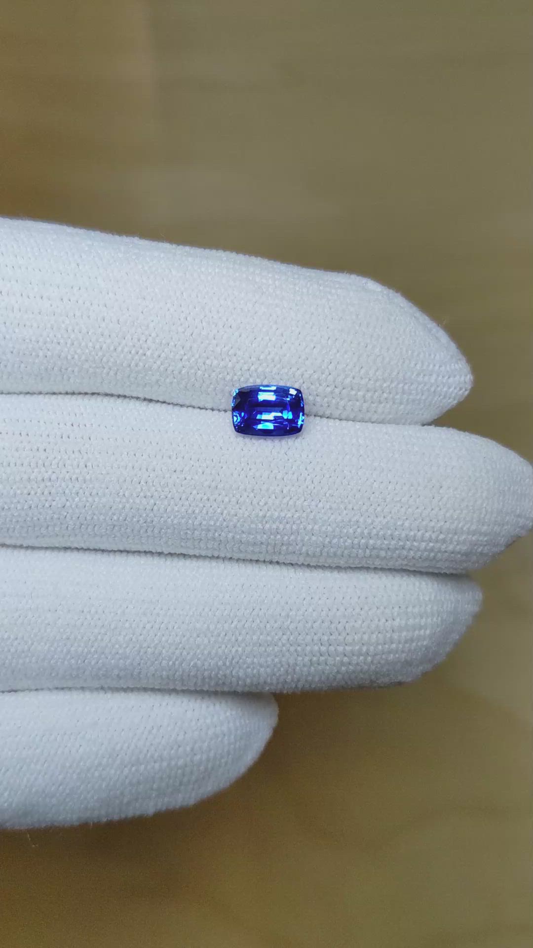 1.30 Ct. Blue Sapphire from Ceylon (Sri Lanka) Size Video