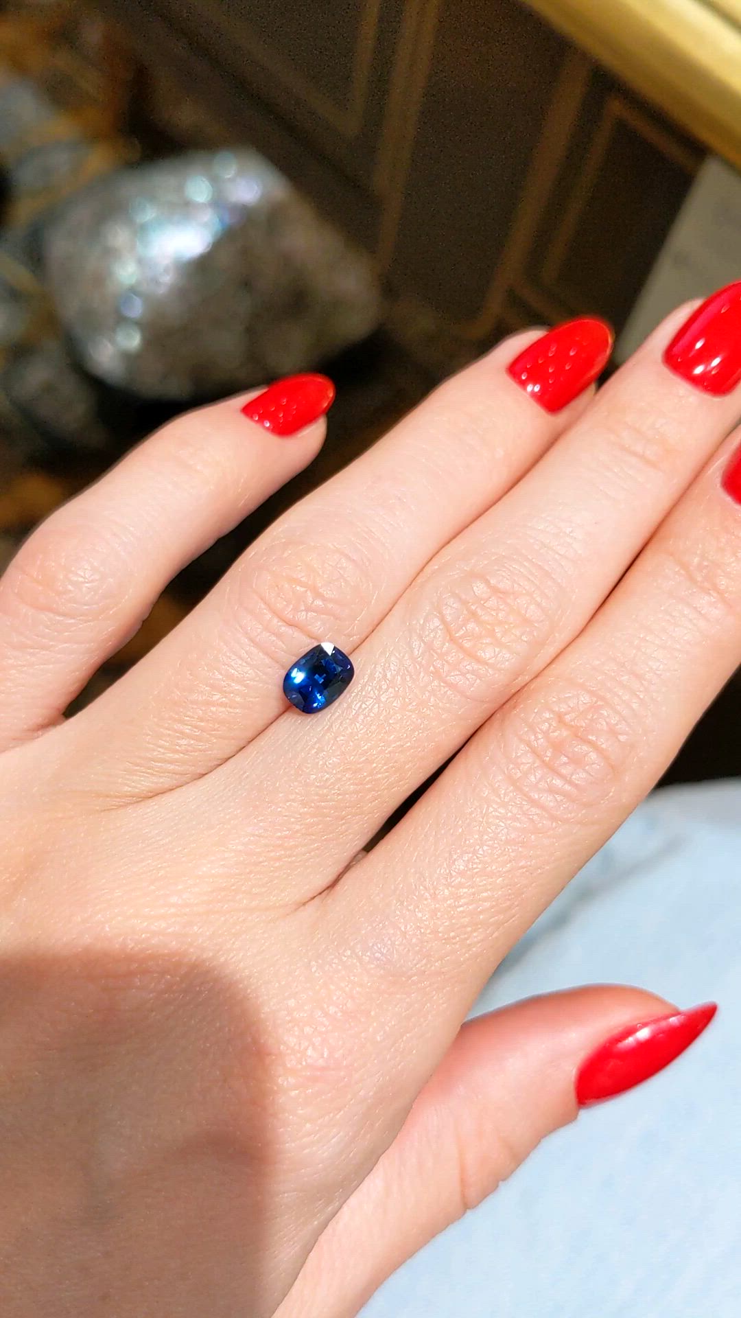 1.15 Ct. Blue Sapphire from Ceylon (Sri Lanka) Size Video